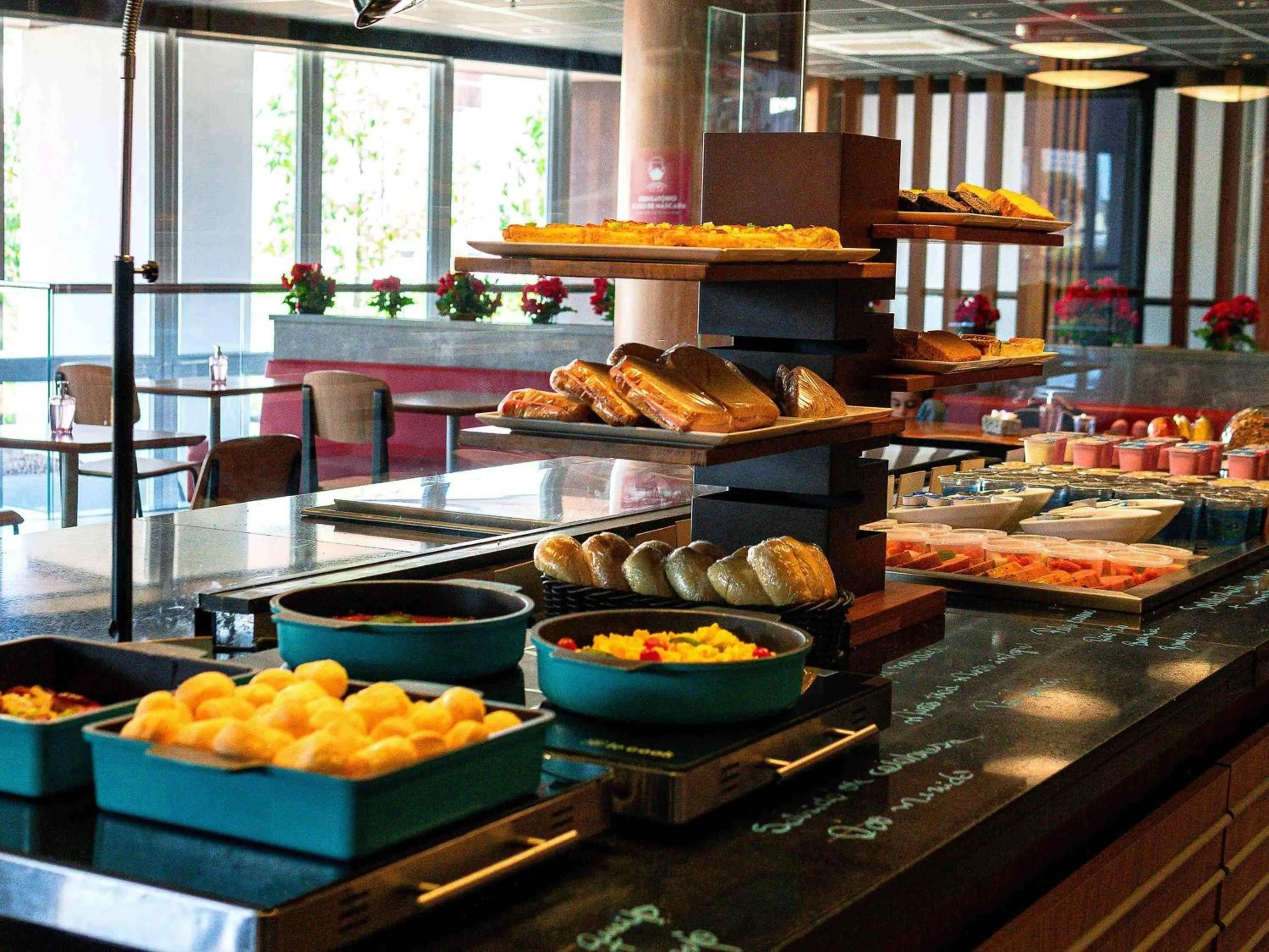 Property building in ibis Jundiai Shopping