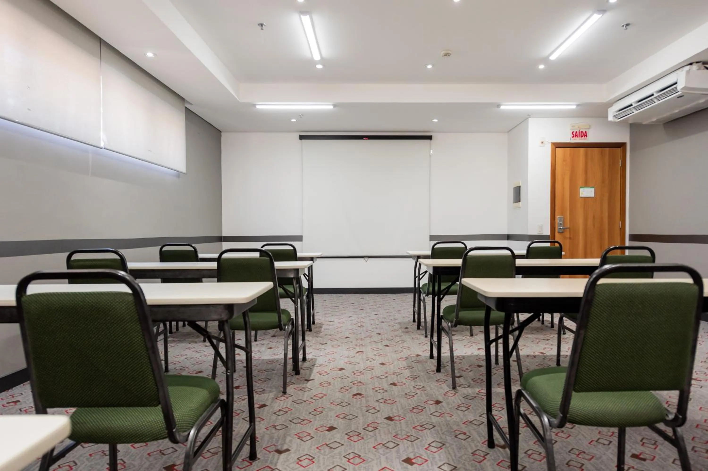 Meeting/conference room in ibis Criciuma