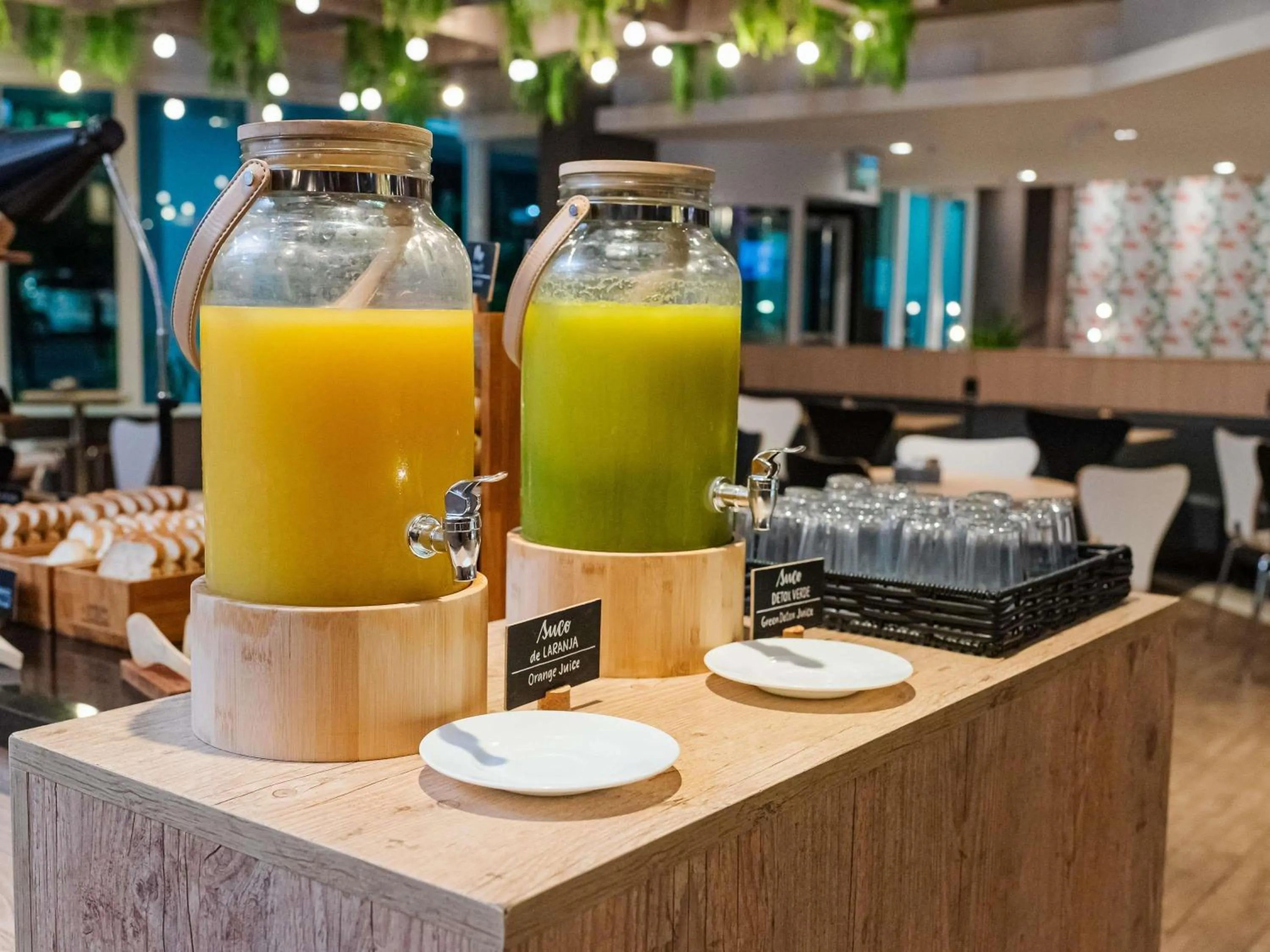 Breakfast in ibis Porto Alegre Moinhos de Vento