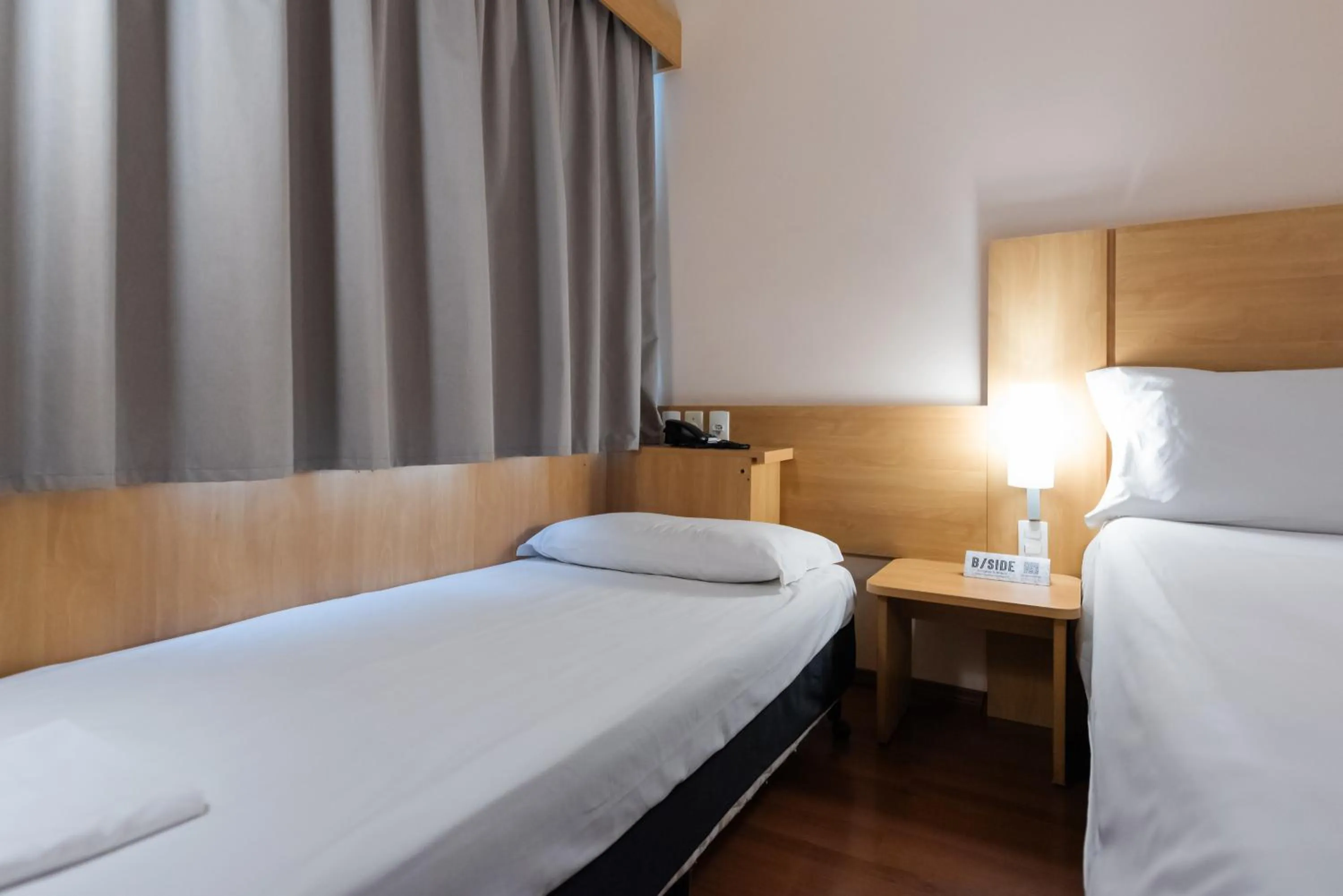 Bedroom, Bed in ibis Porto Alegre Moinhos de Vento