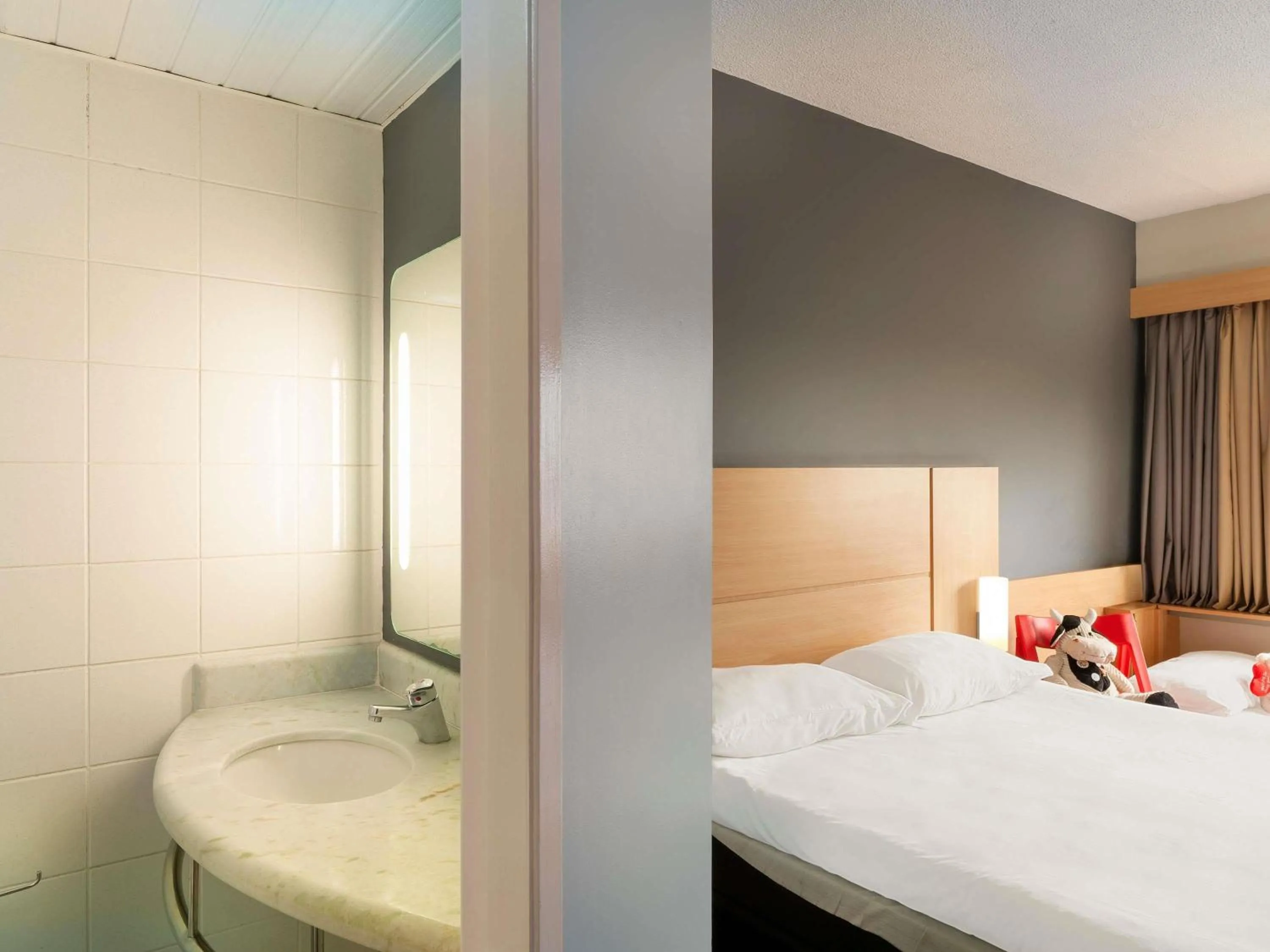 Other, Bed in ibis Sao Jose dos Campos Dutra