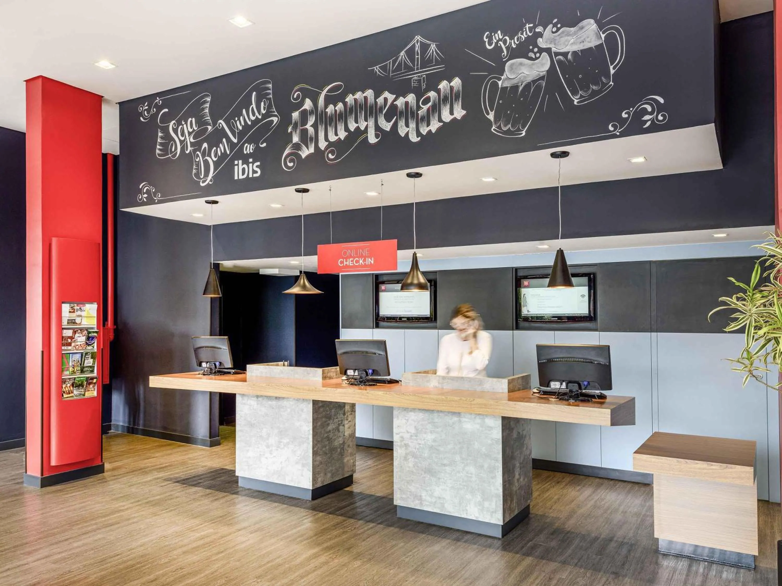 Property building in ibis Blumenau