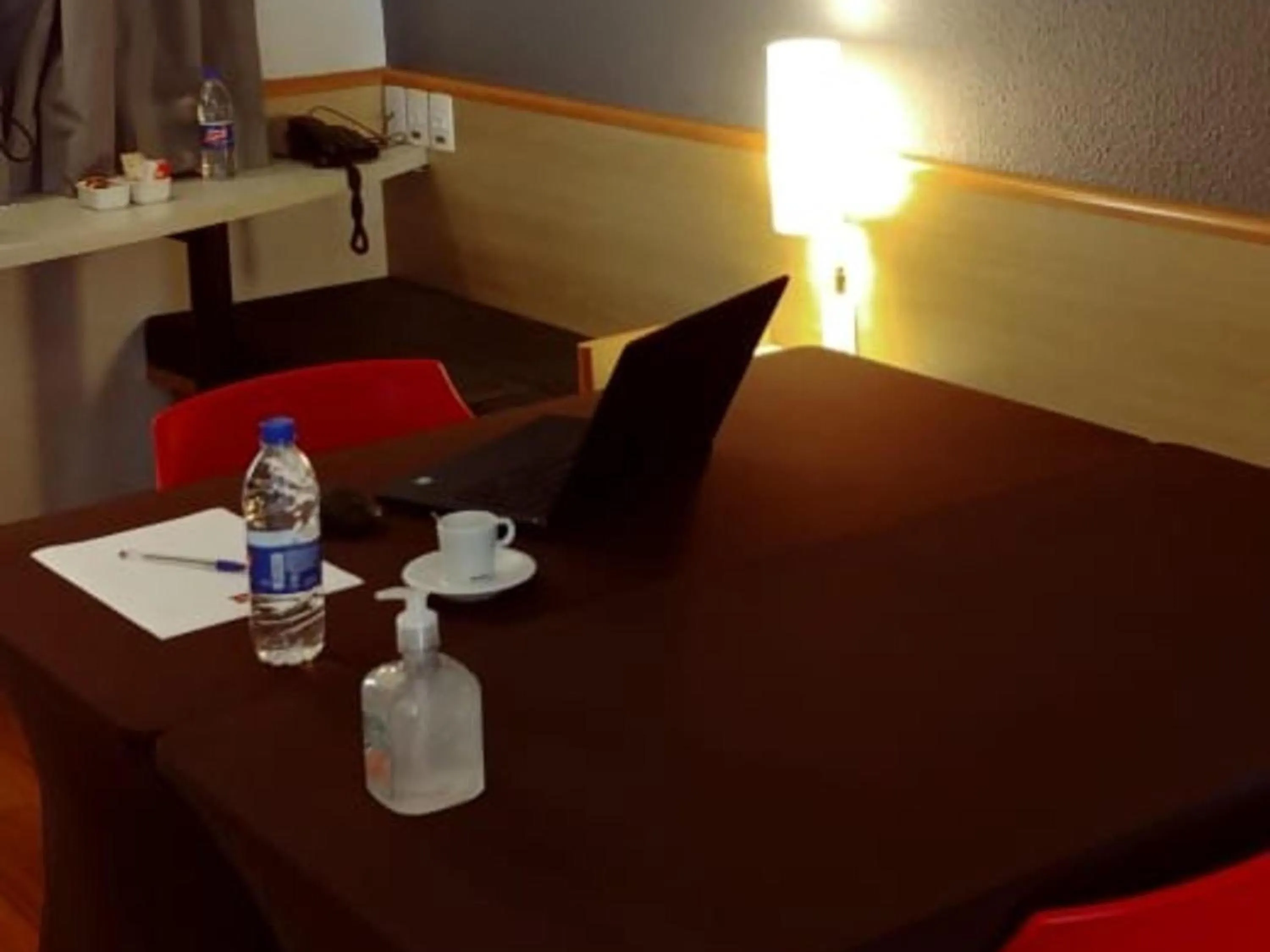 Bedroom in ibis Campinas