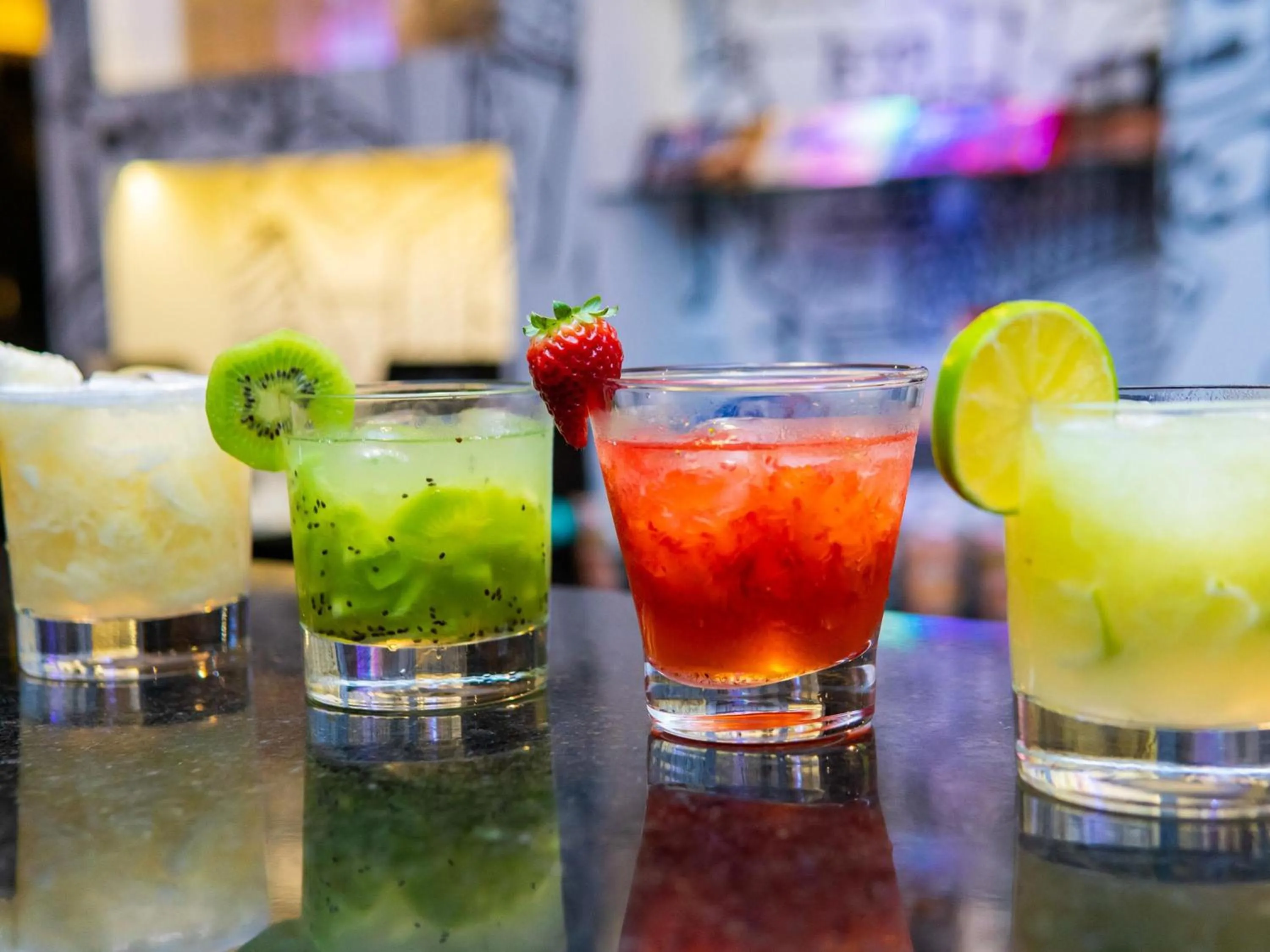 Lounge or bar in ibis Santos Valongo