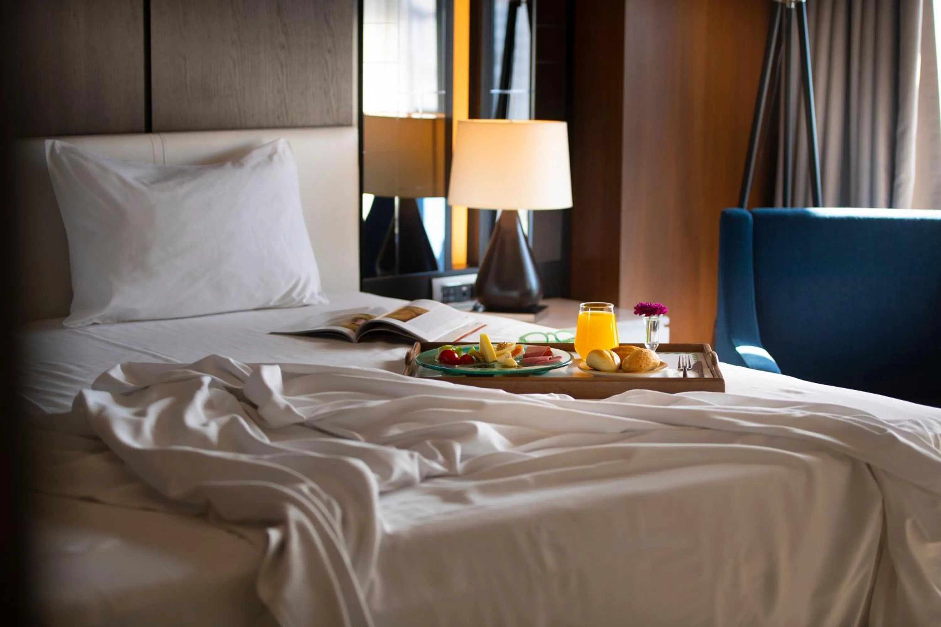 Photo of the whole room, Bed in Holiday Inn Kayseri - Duvenonu by IHG