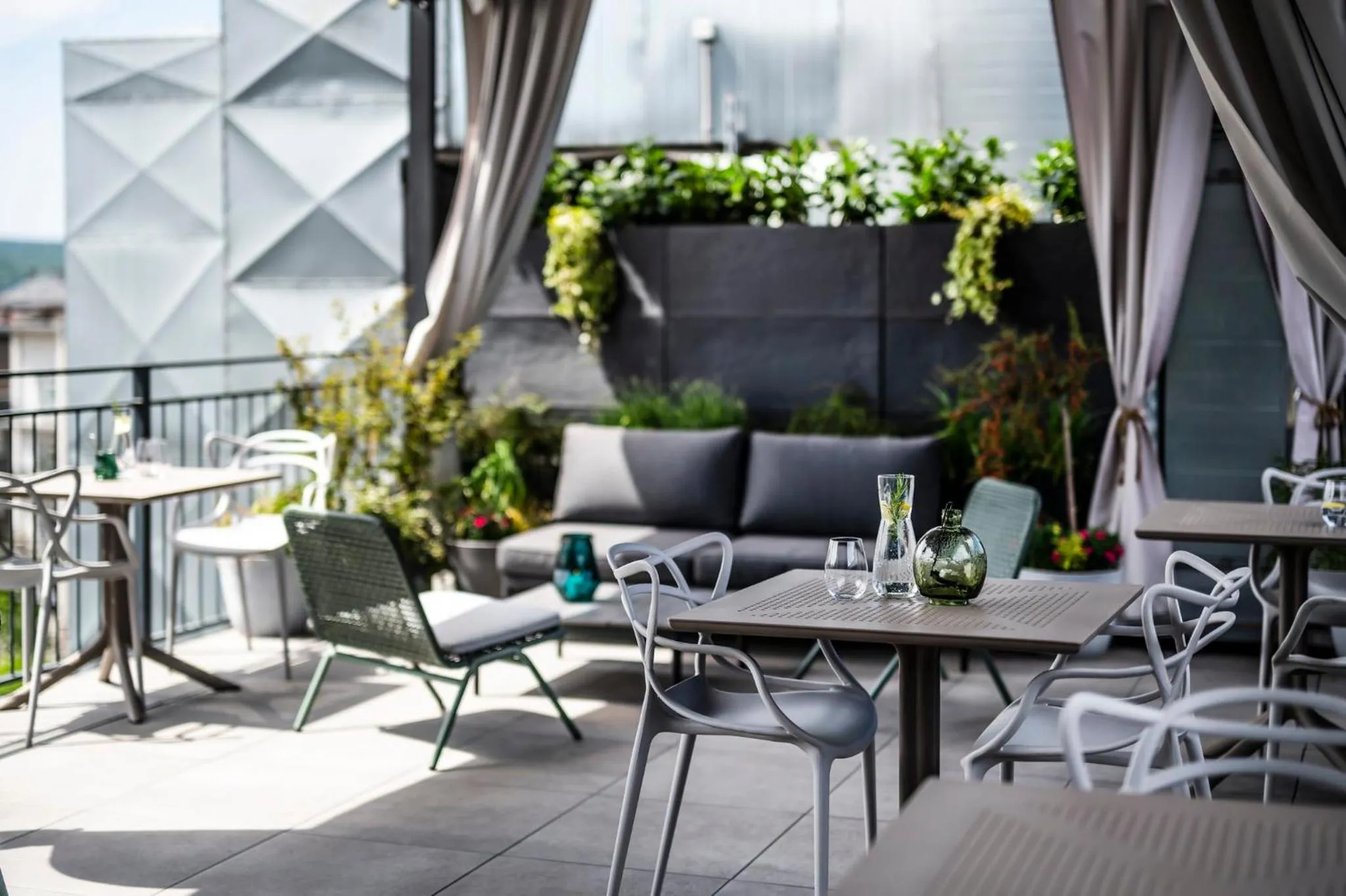 Lobby or reception in Hotel Indigo Krakow - Old Town by IHG