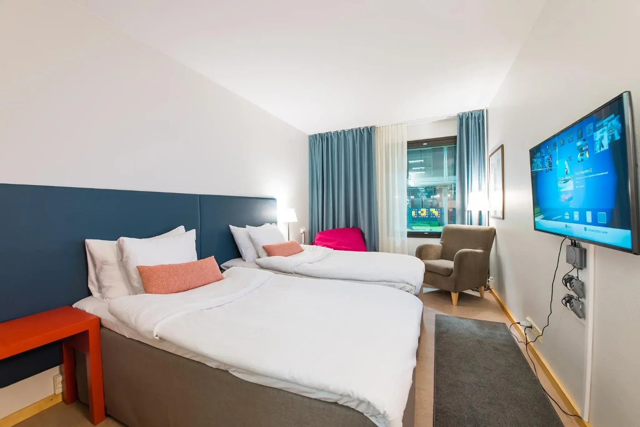 Twin Room with Indoor Views in Quality Hotel Sveitsi Twin Room with Indoor Views in Quality Hotel Sveitsi