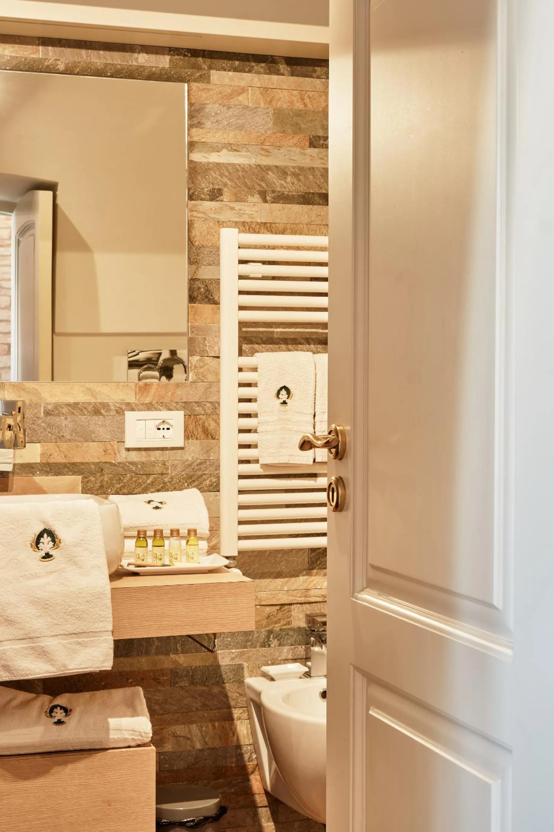 Bathroom in Palazzo Scotto