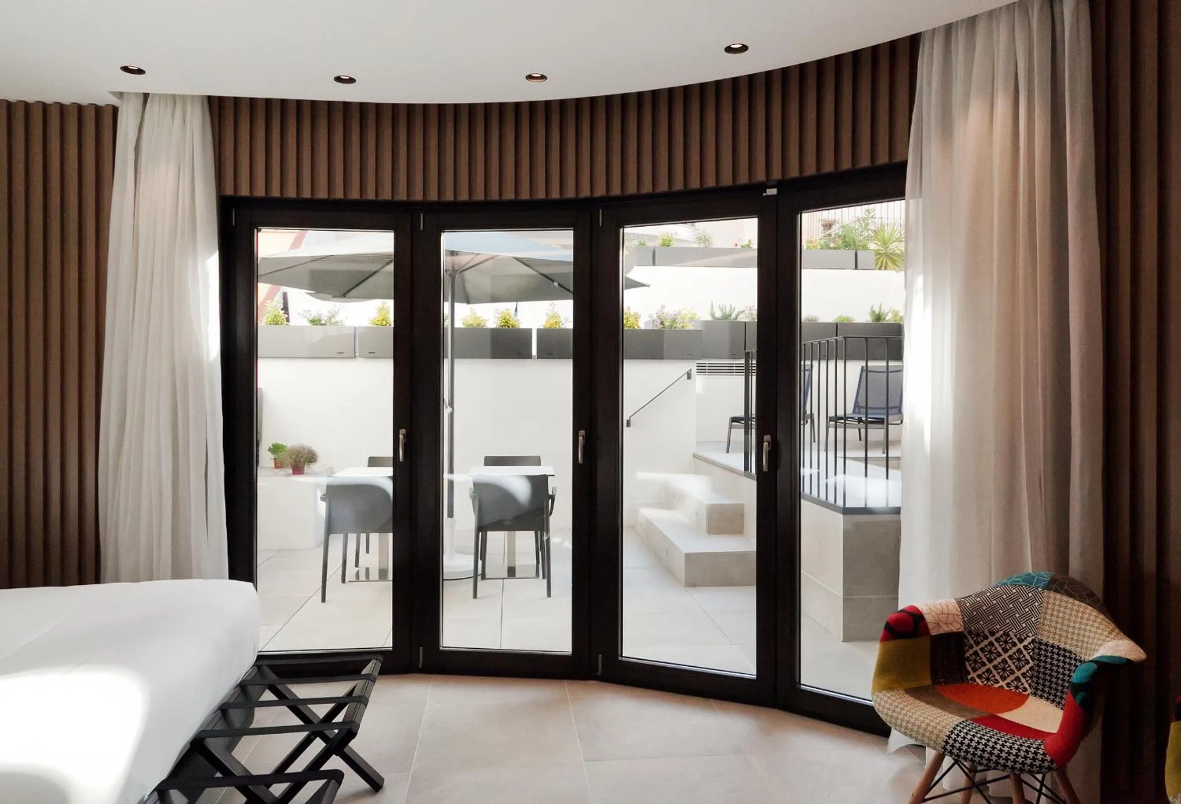 View (from property/room), Bed in Vila Arenys Hotel