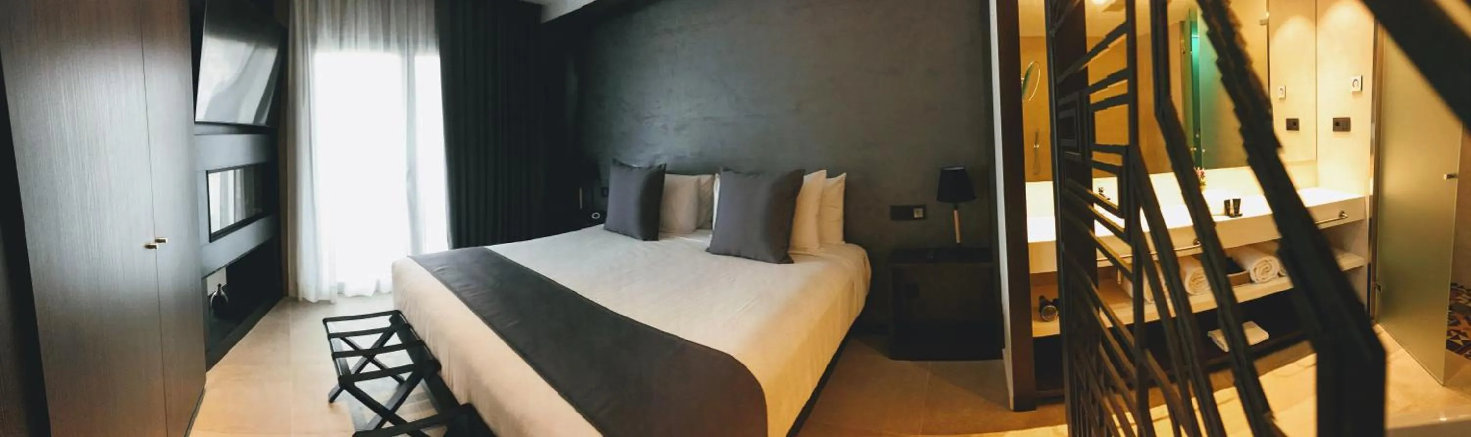 Bed in Vila Arenys Hotel