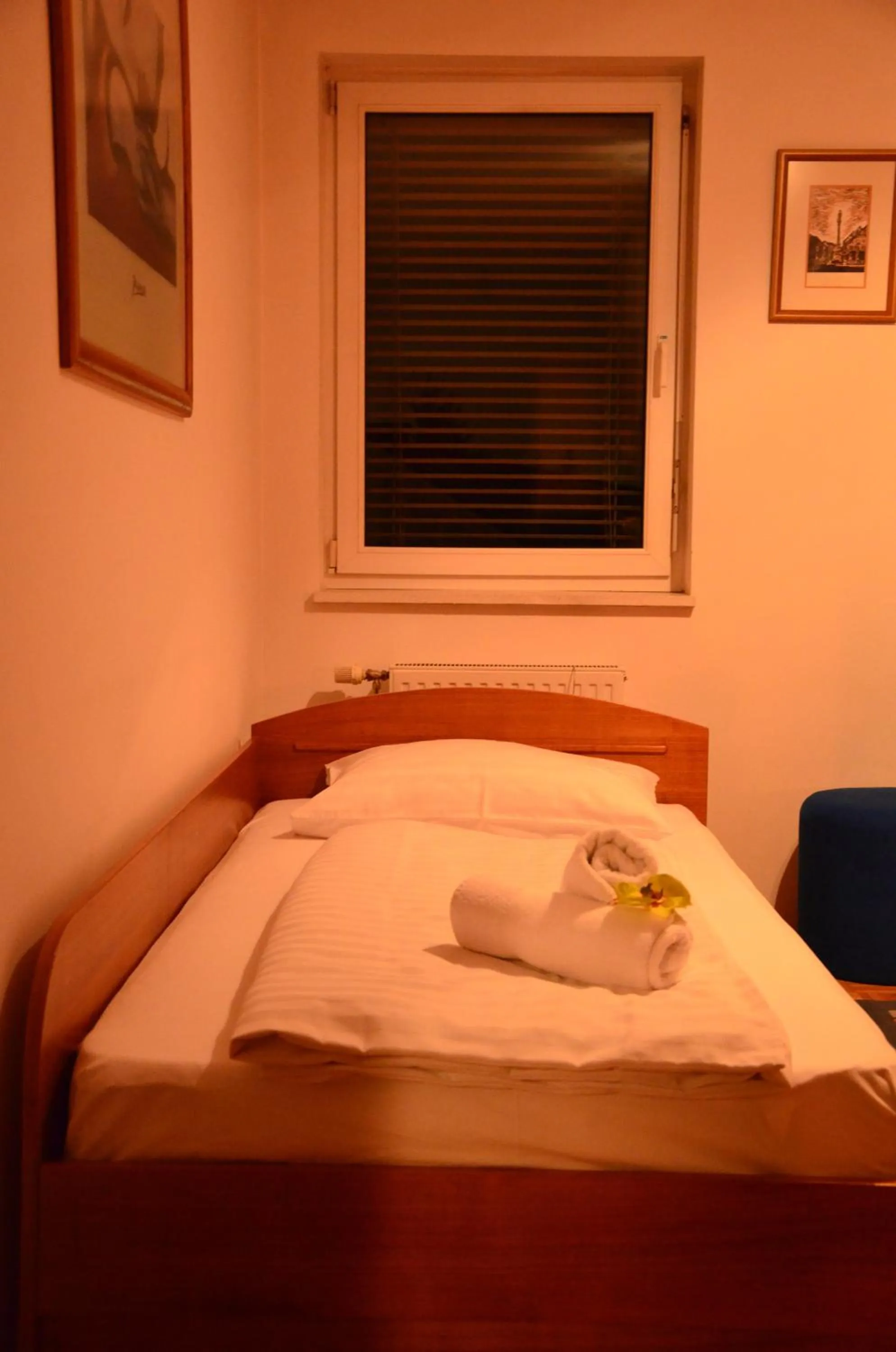 Bedroom, Bed in Hotel Bajt Maribor