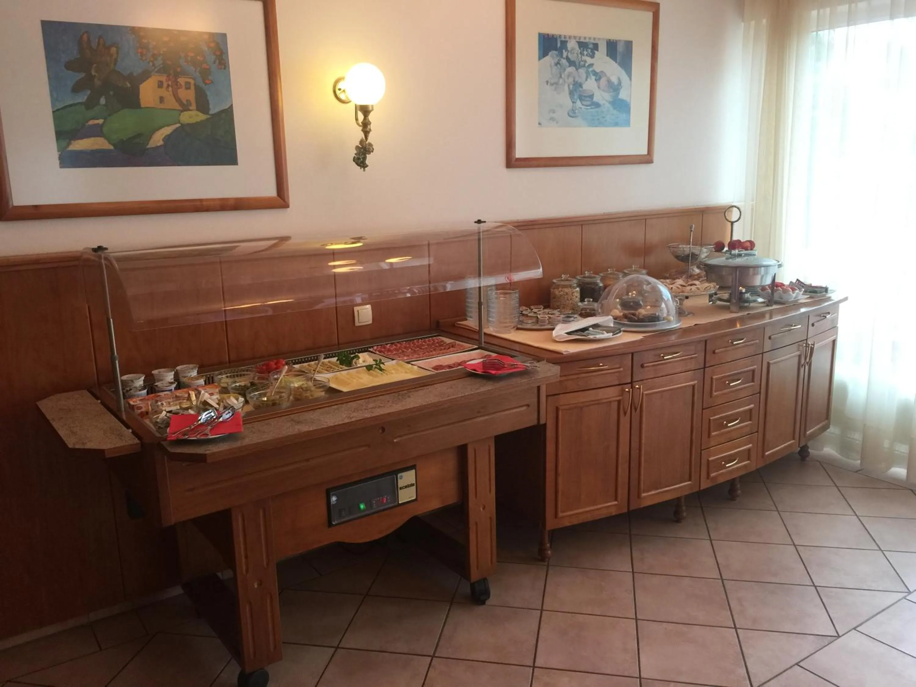 Food and drinks in Hotel Bajt Maribor