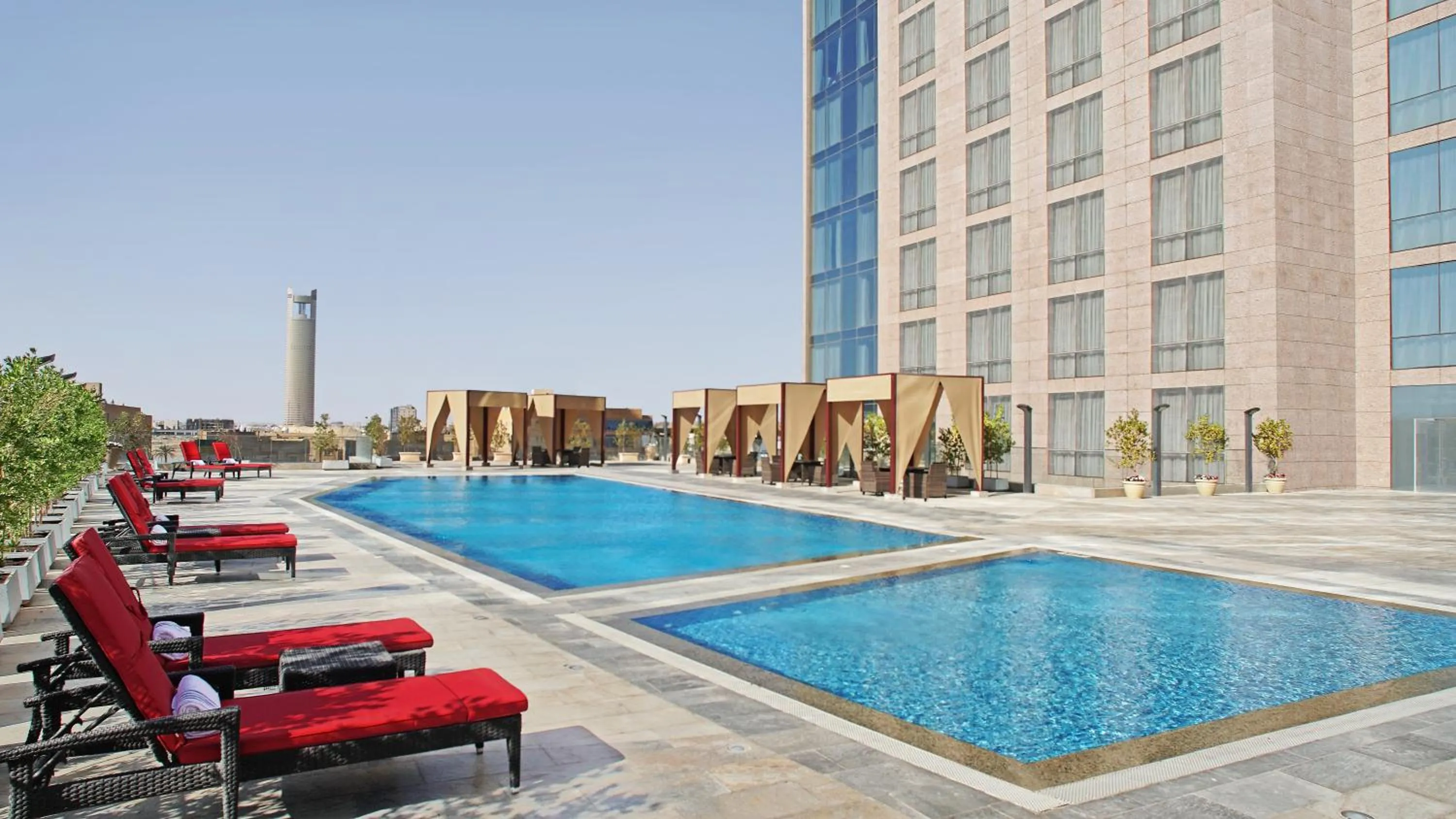 Swimming pool in Ascott Rafal Olaya Riyadh