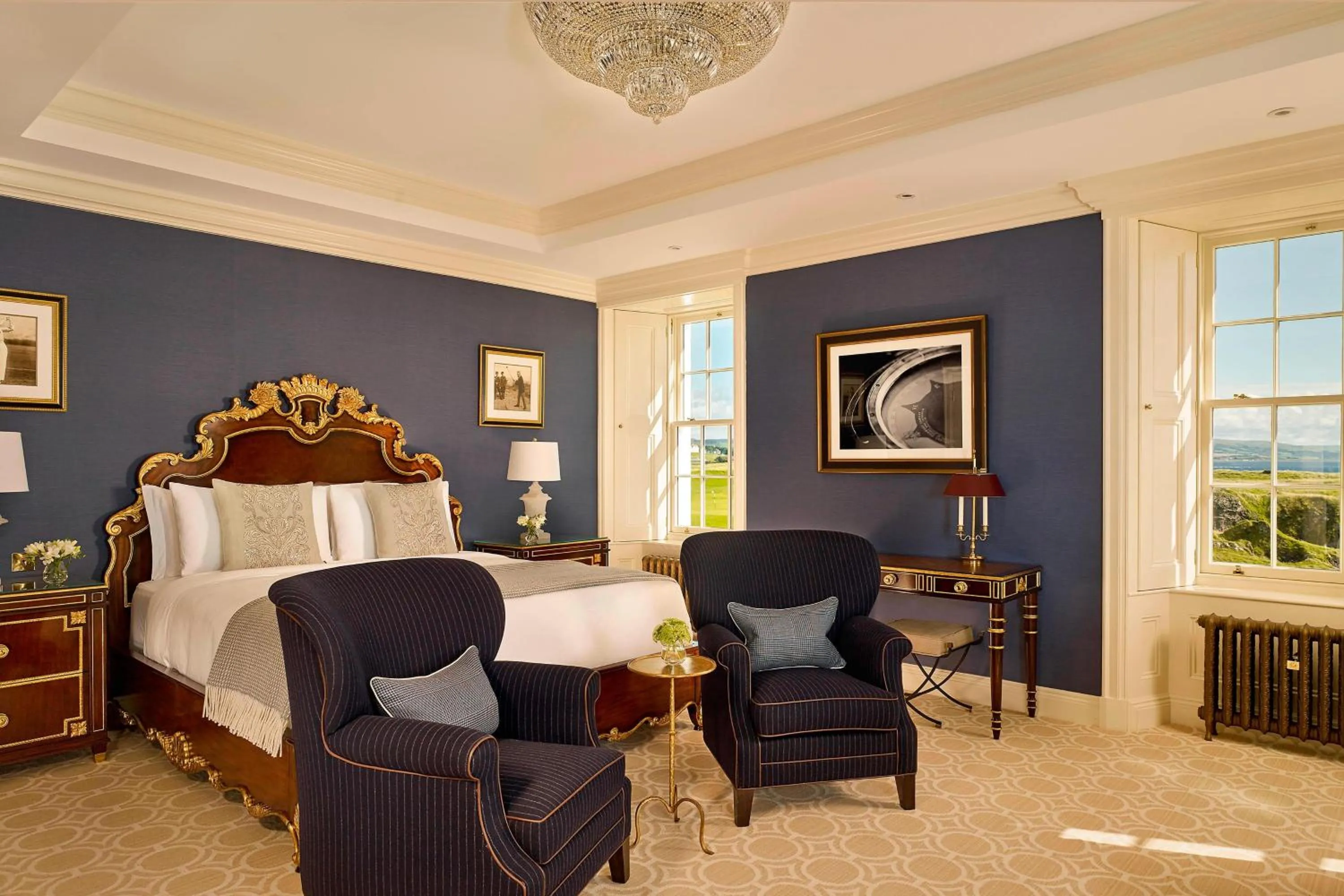 Bedroom, Bed in Trump Turnberry