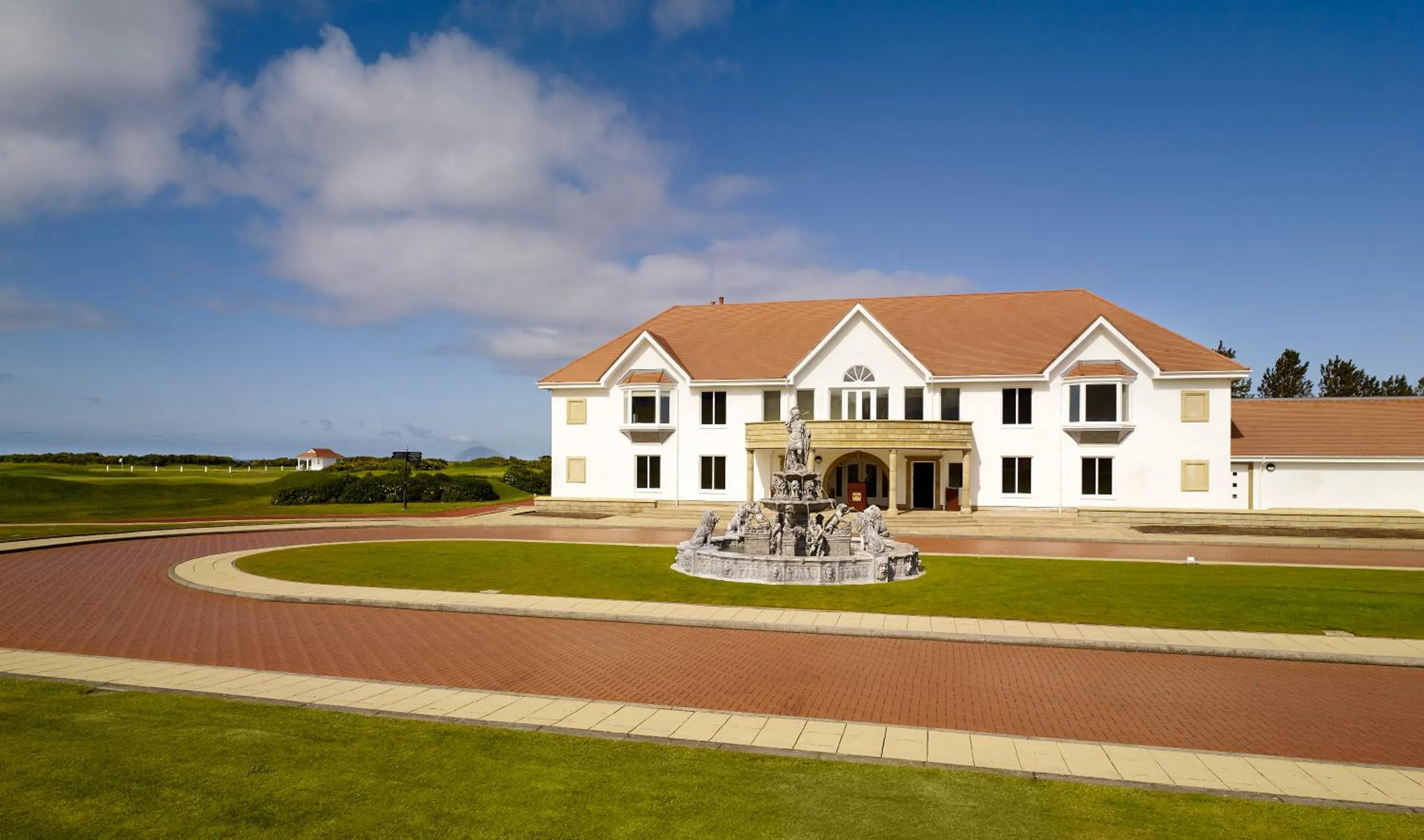 Area and facilities in Trump Turnberry