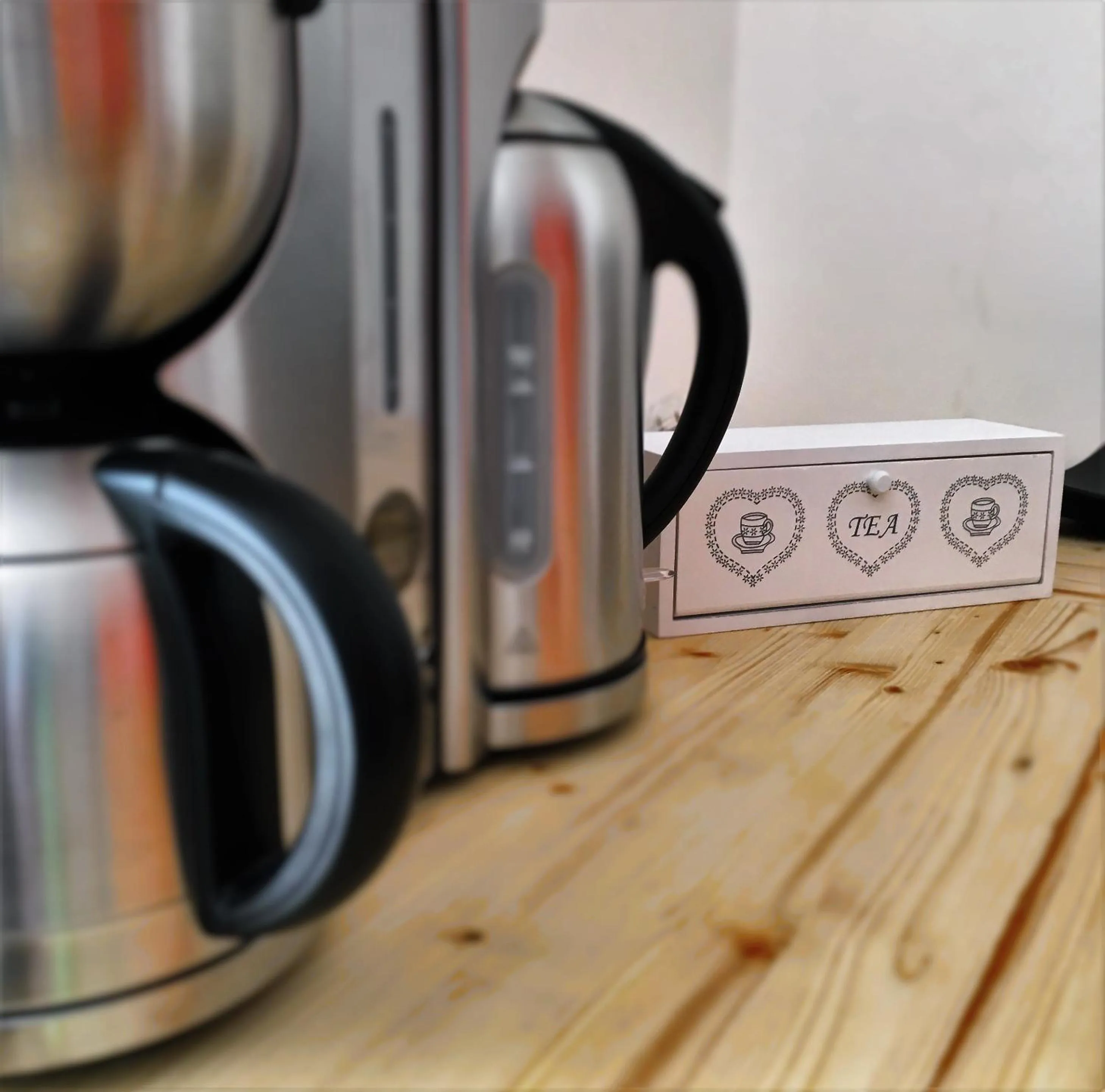 Communal lounge/ TV room in The Rock Hostel