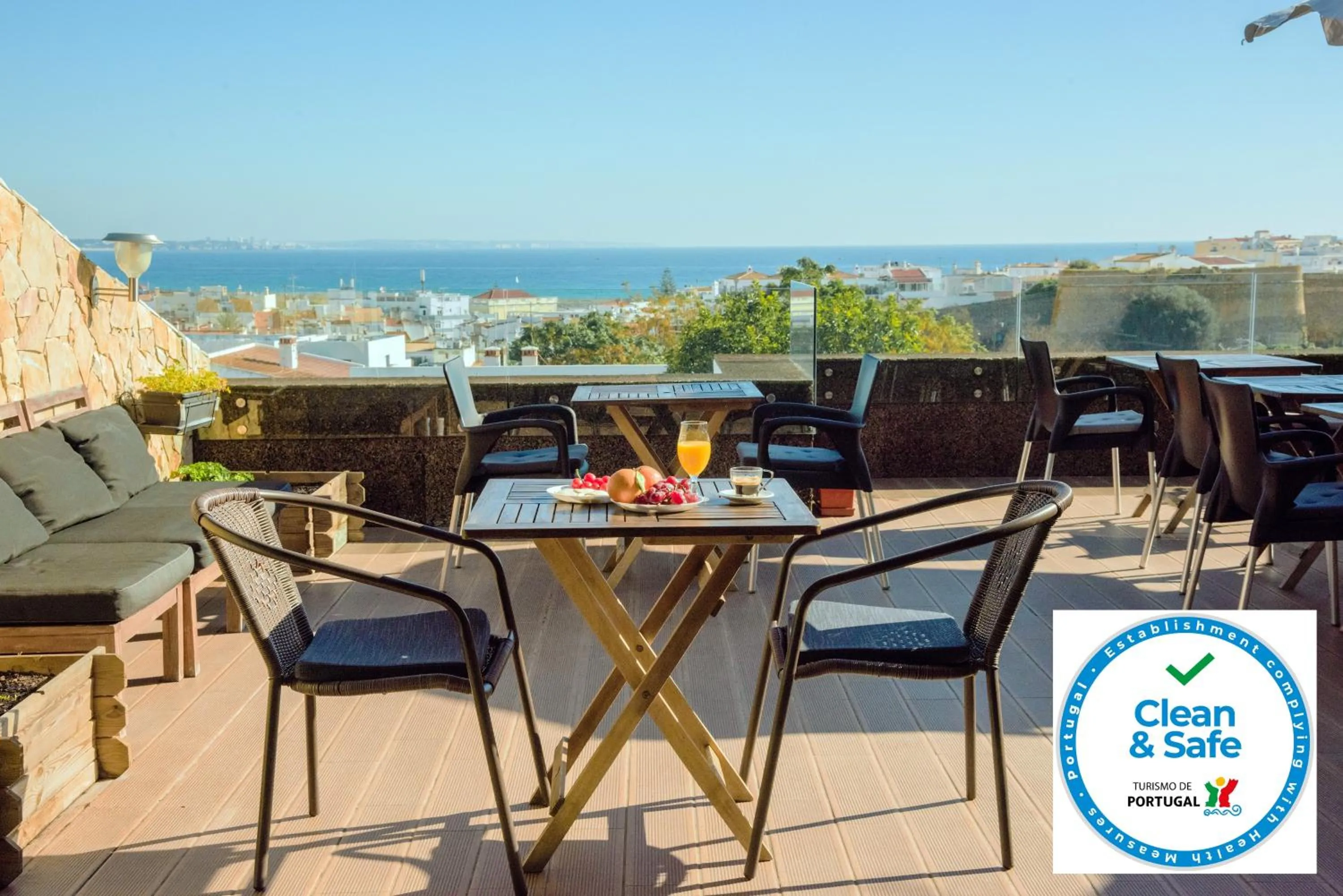 City view in Lagos Uptown Bed & Breakfast