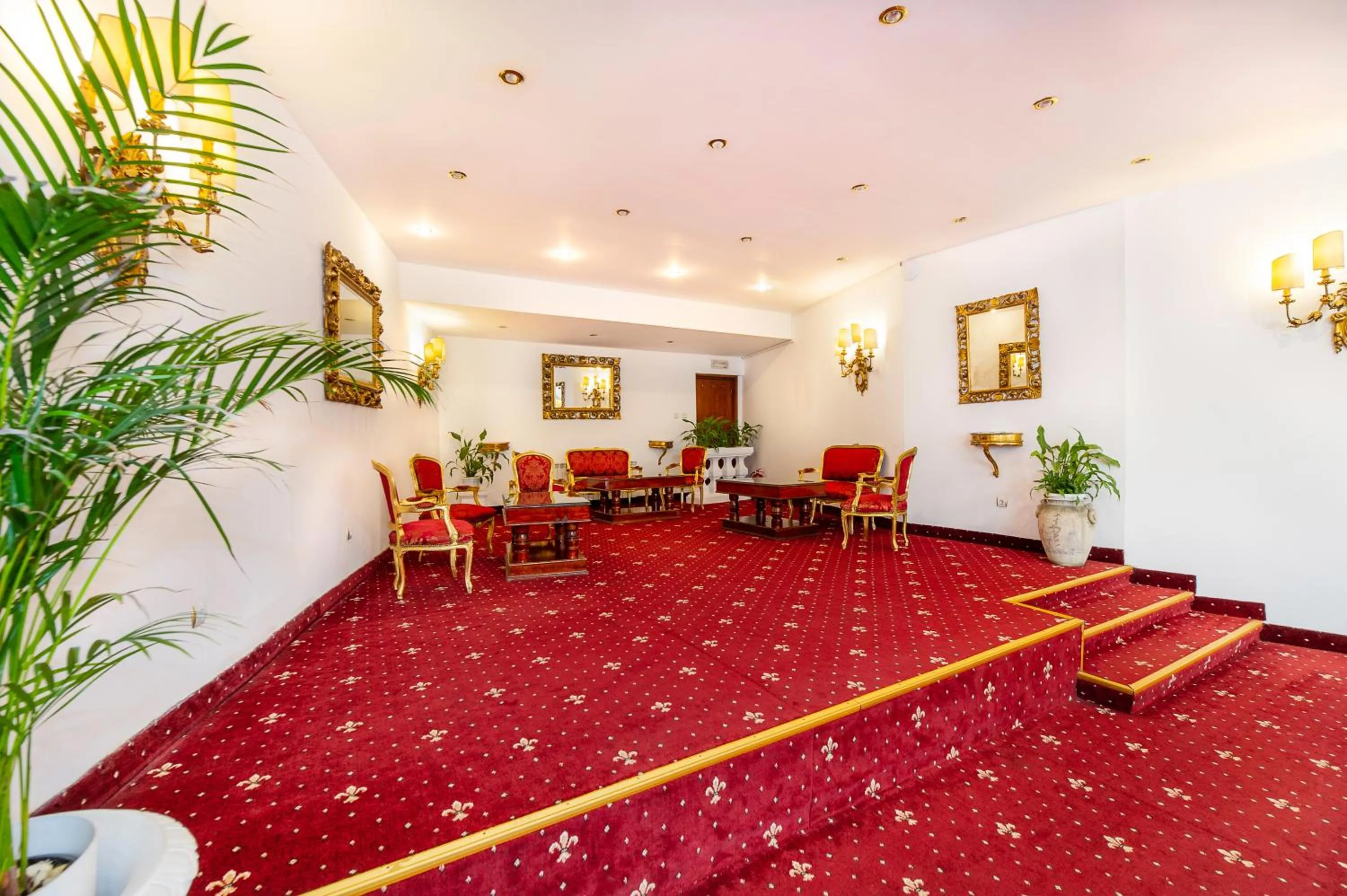 Lobby or reception in Hotel Cetate