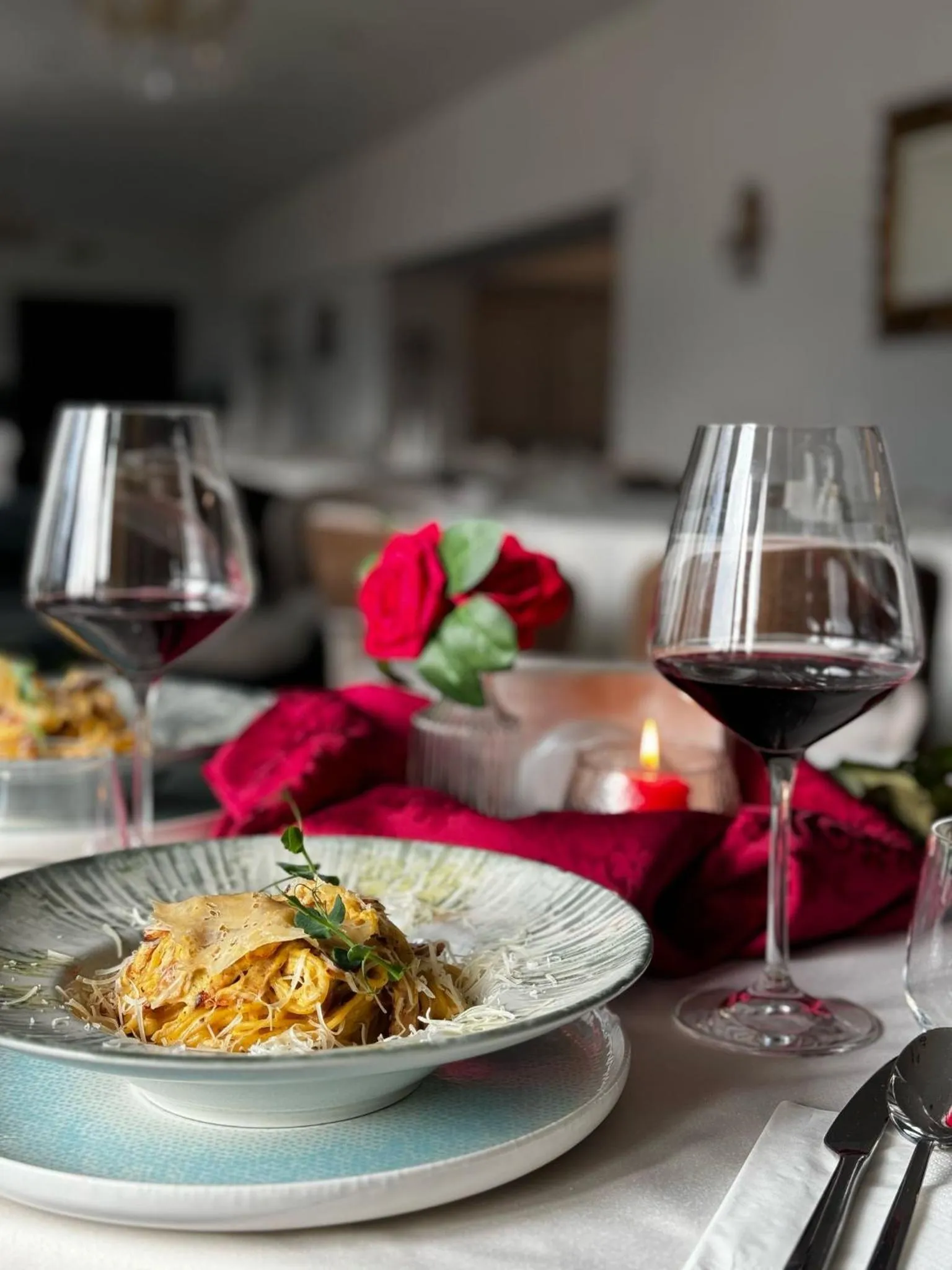 Food and drinks in Hotel Cetate