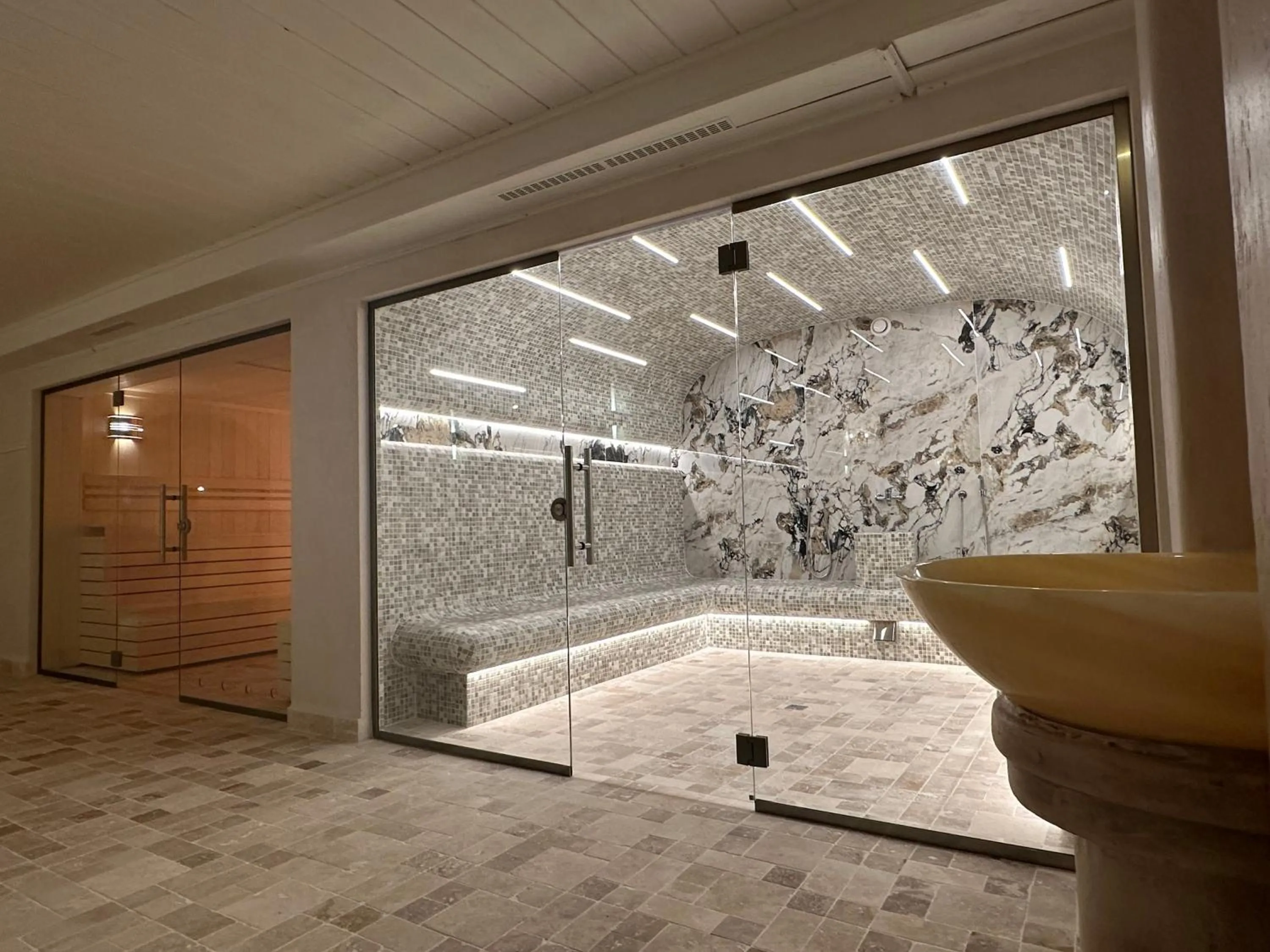 Sauna in Aurelius Imparatul Romanilor Hotel & SPA