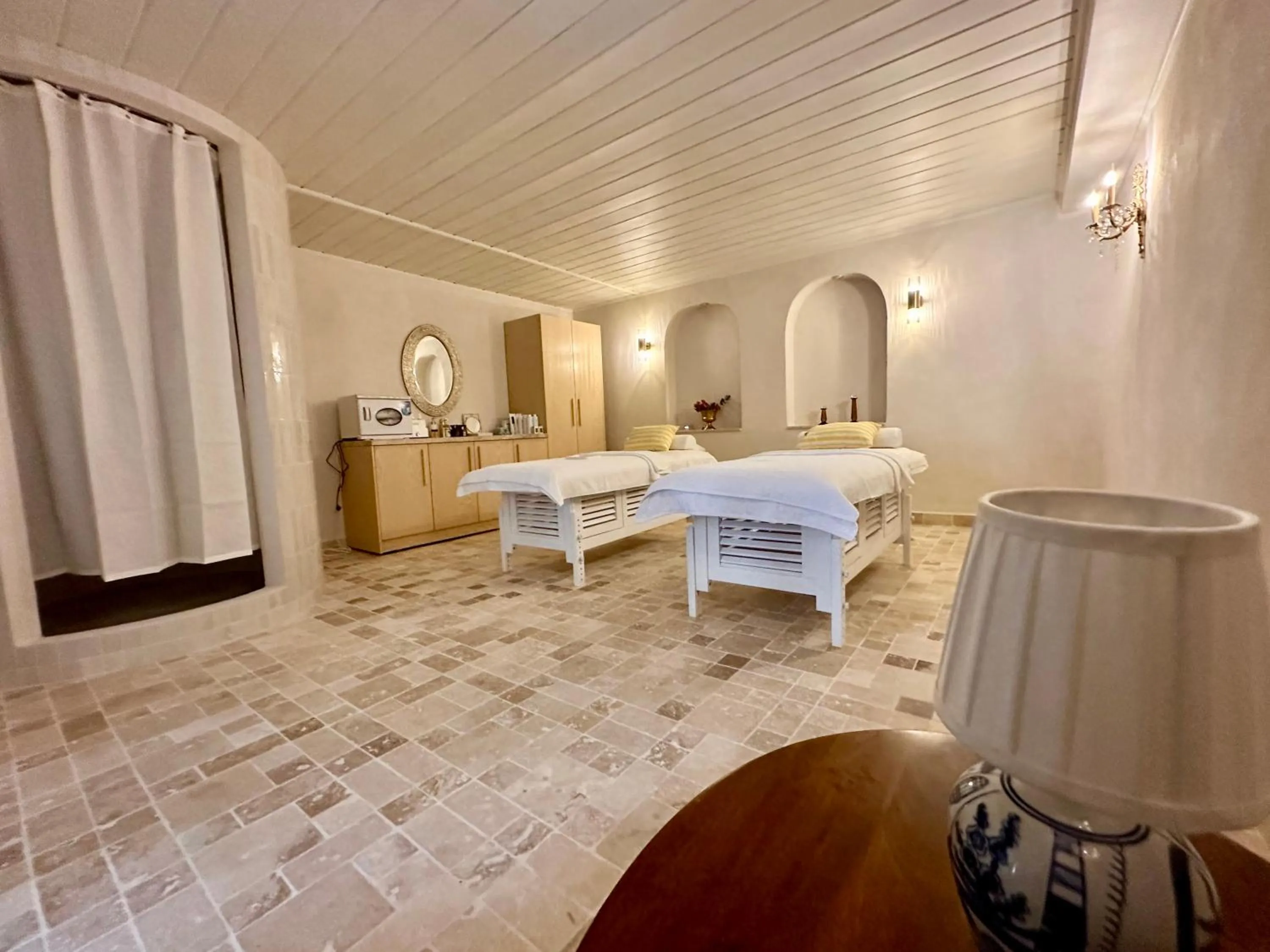 Spa and wellness centre/facilities in Aurelius Imparatul Romanilor Hotel & SPA
