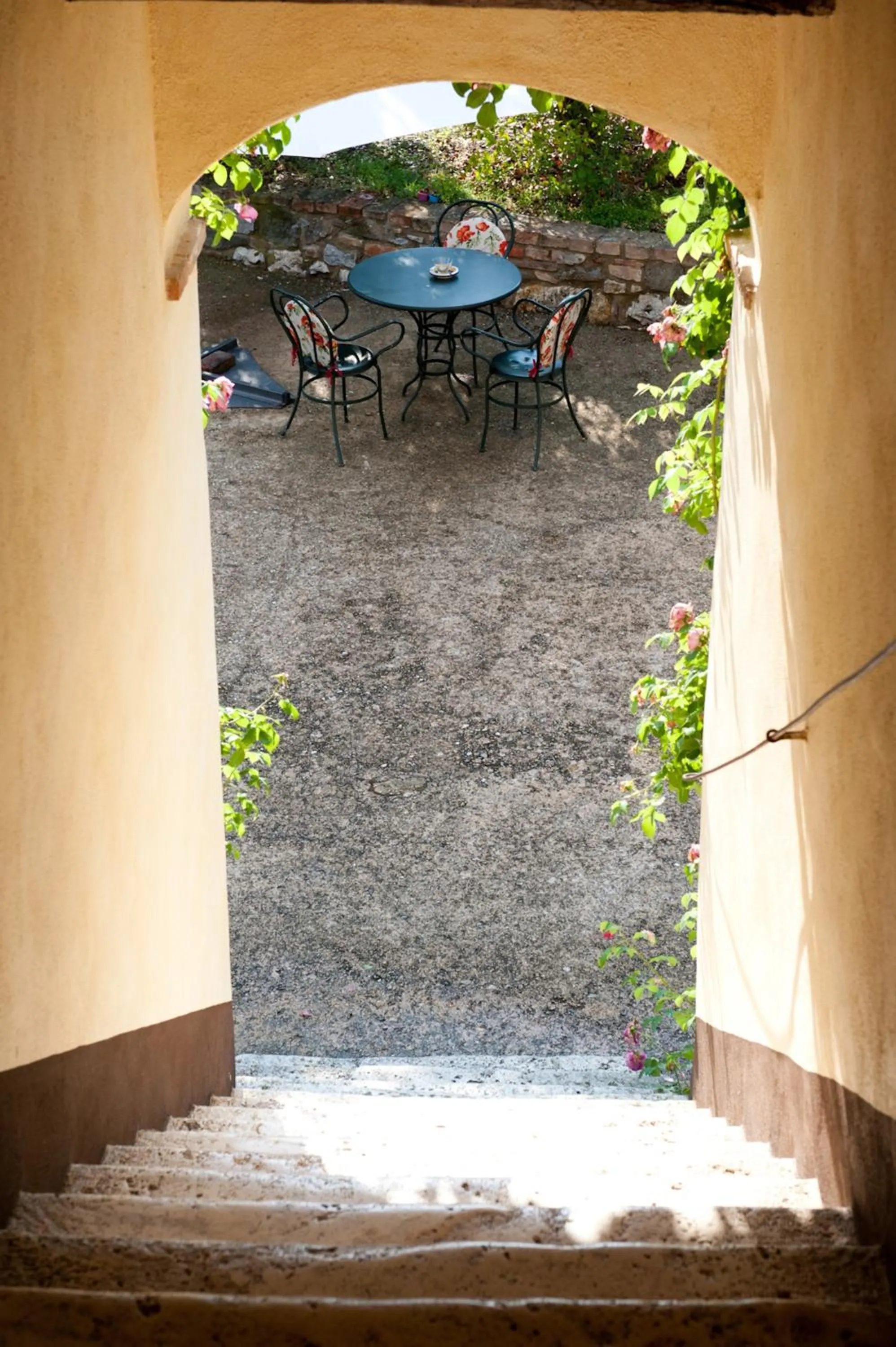 Facade/entrance in SARNA Residence