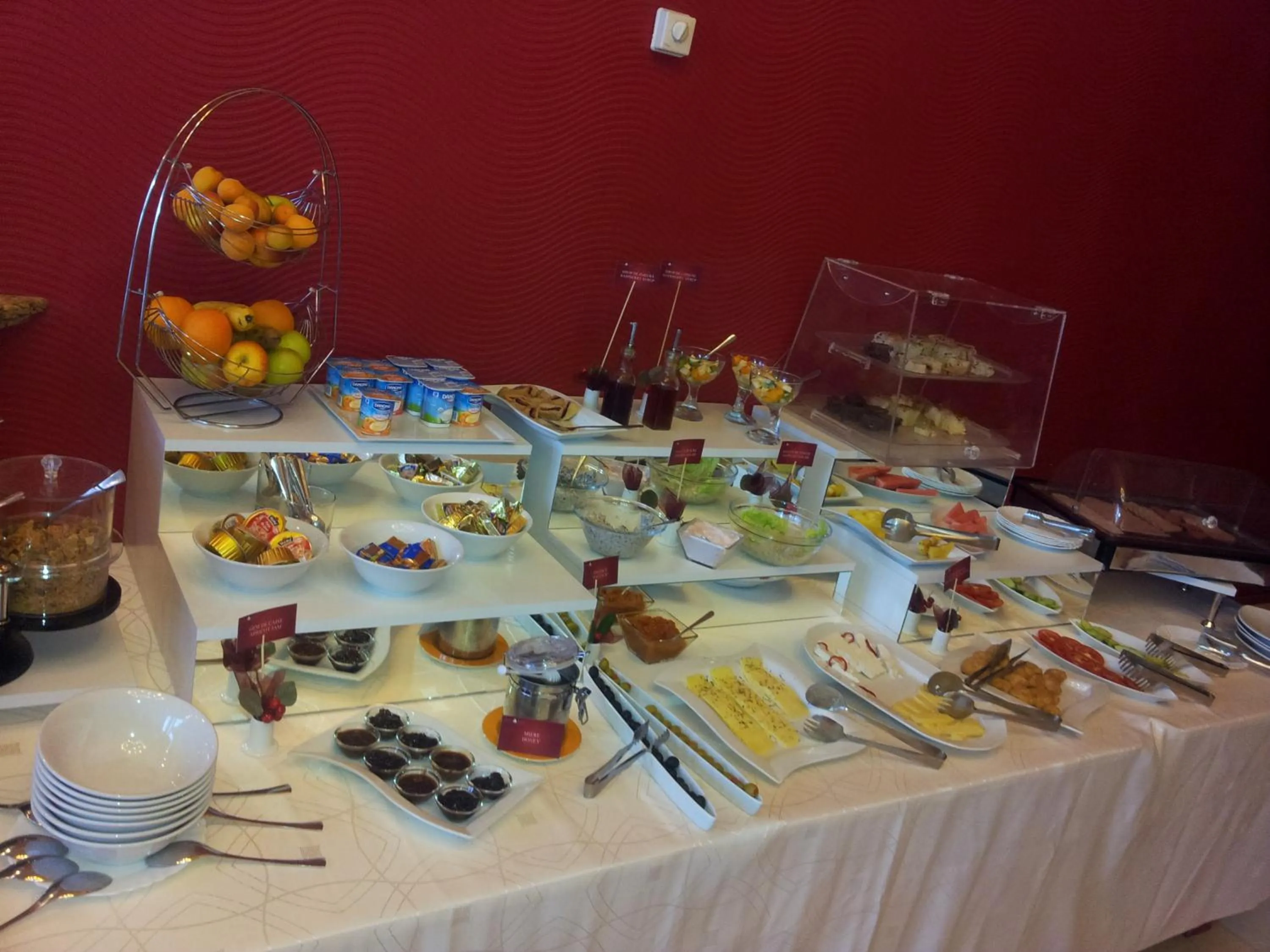 Breakfast in Silver Hotel