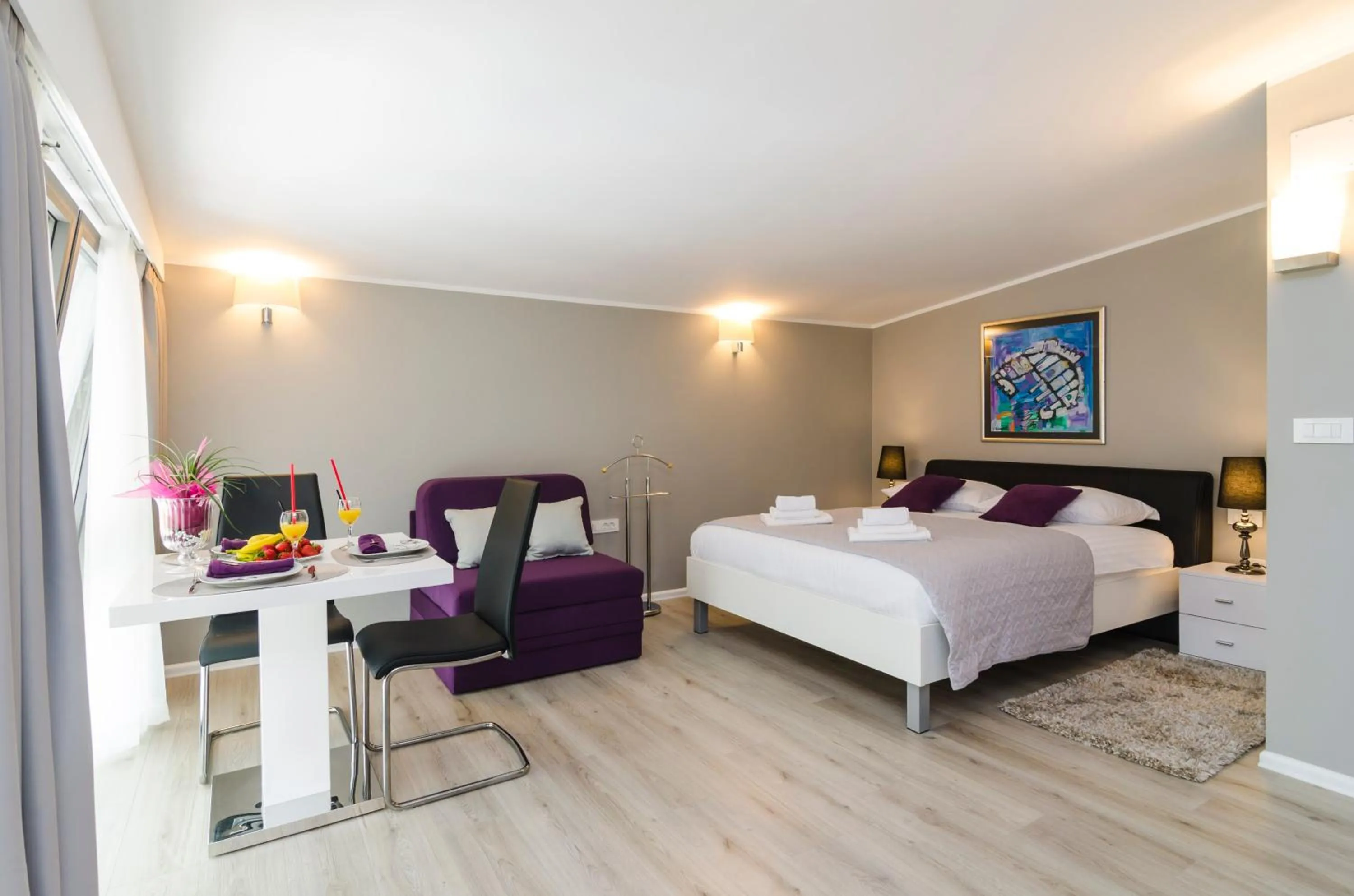 Photo of the whole room, Bed in Apartments ZoomZoom