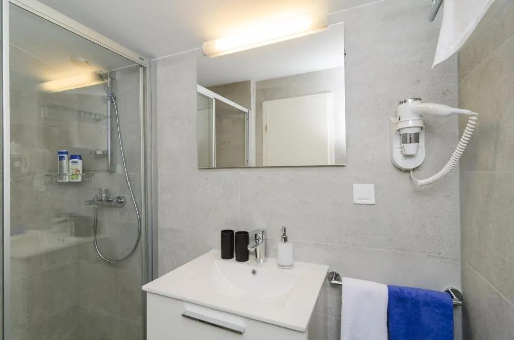 Bathroom in Apartments ZoomZoom