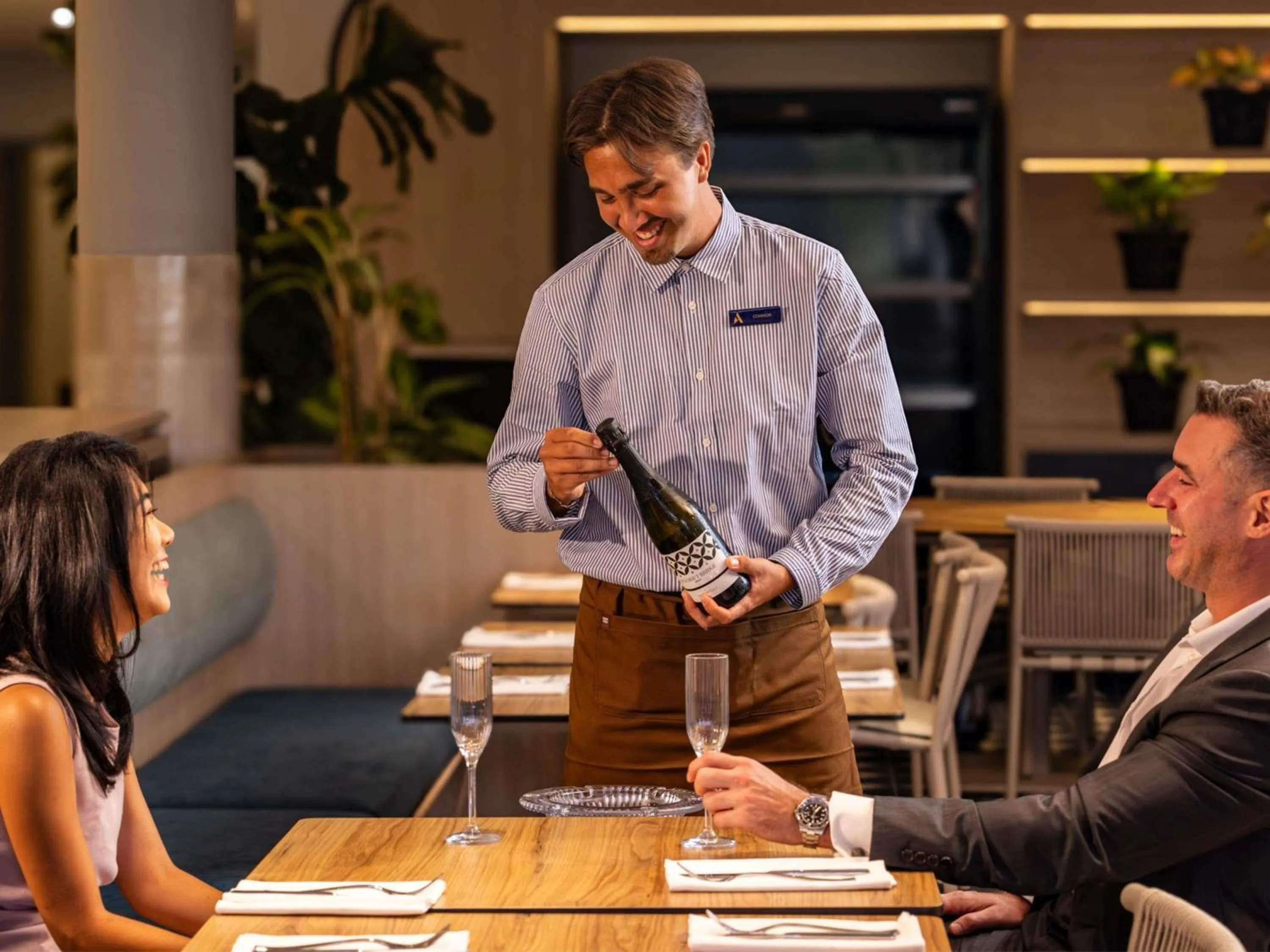 Restaurant/places to eat in Mercure Darwin Airport Resort