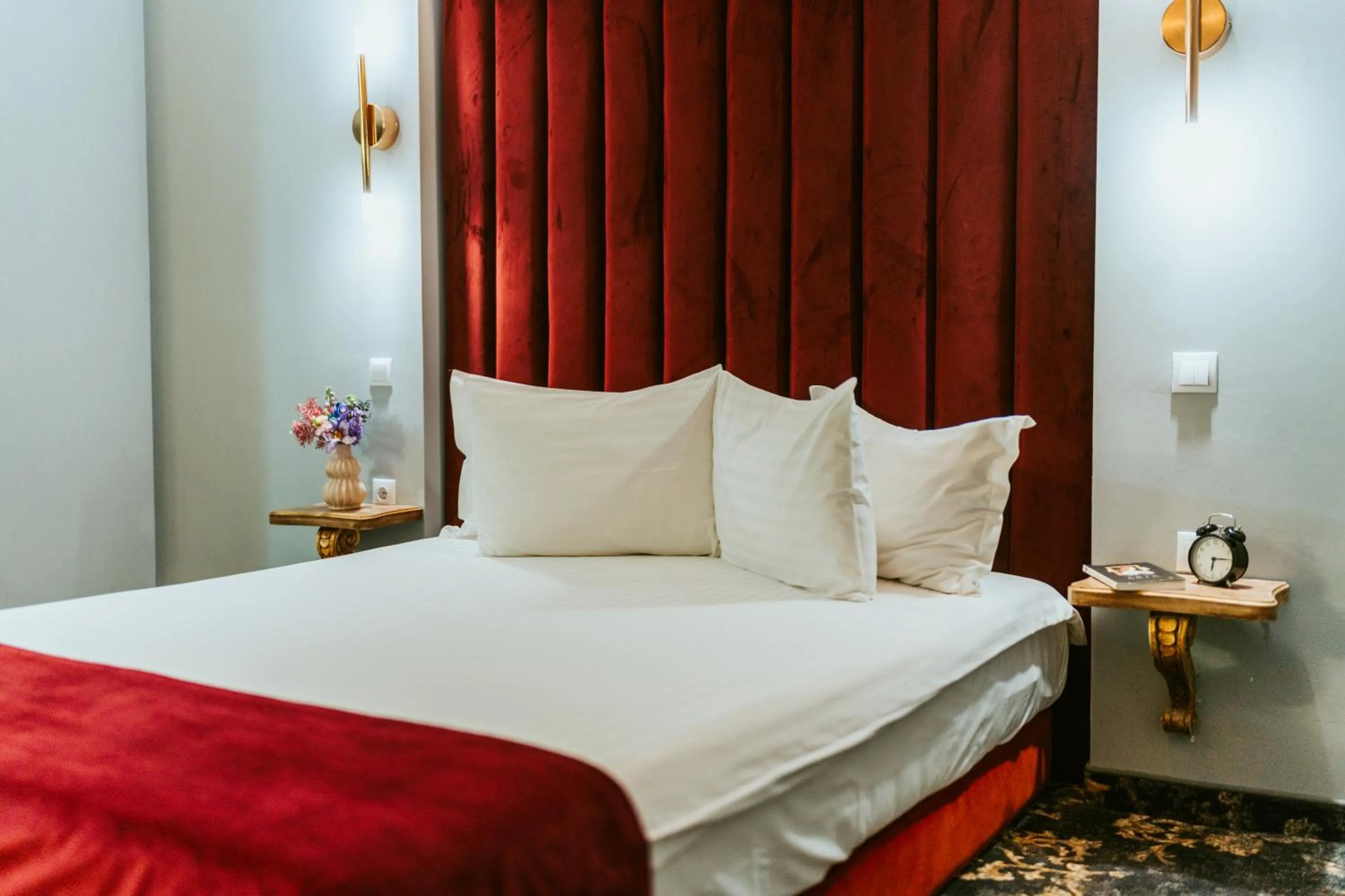 Bed in SunGarden Golf & Spa Resort