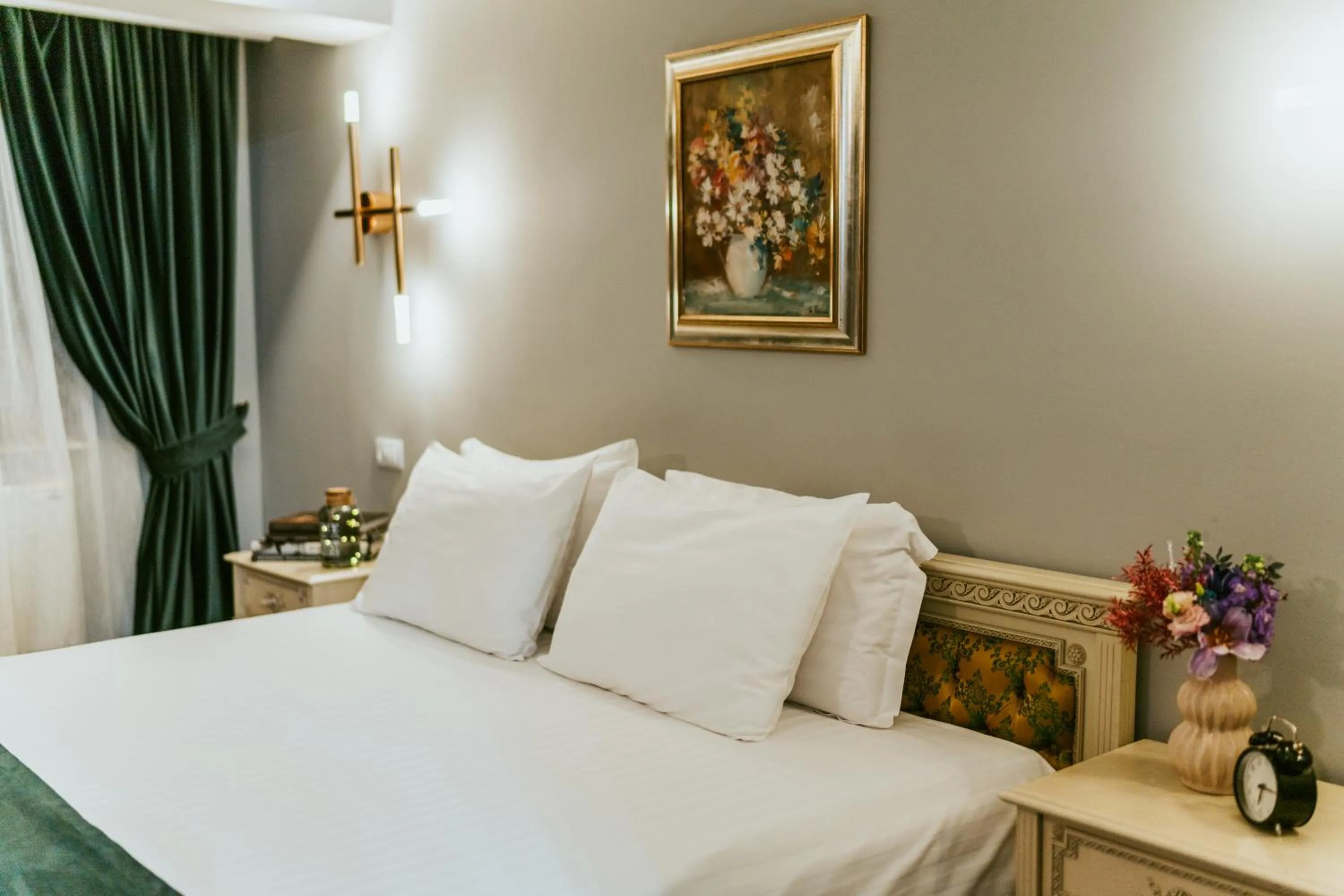 Bed in SunGarden Golf & Spa Resort