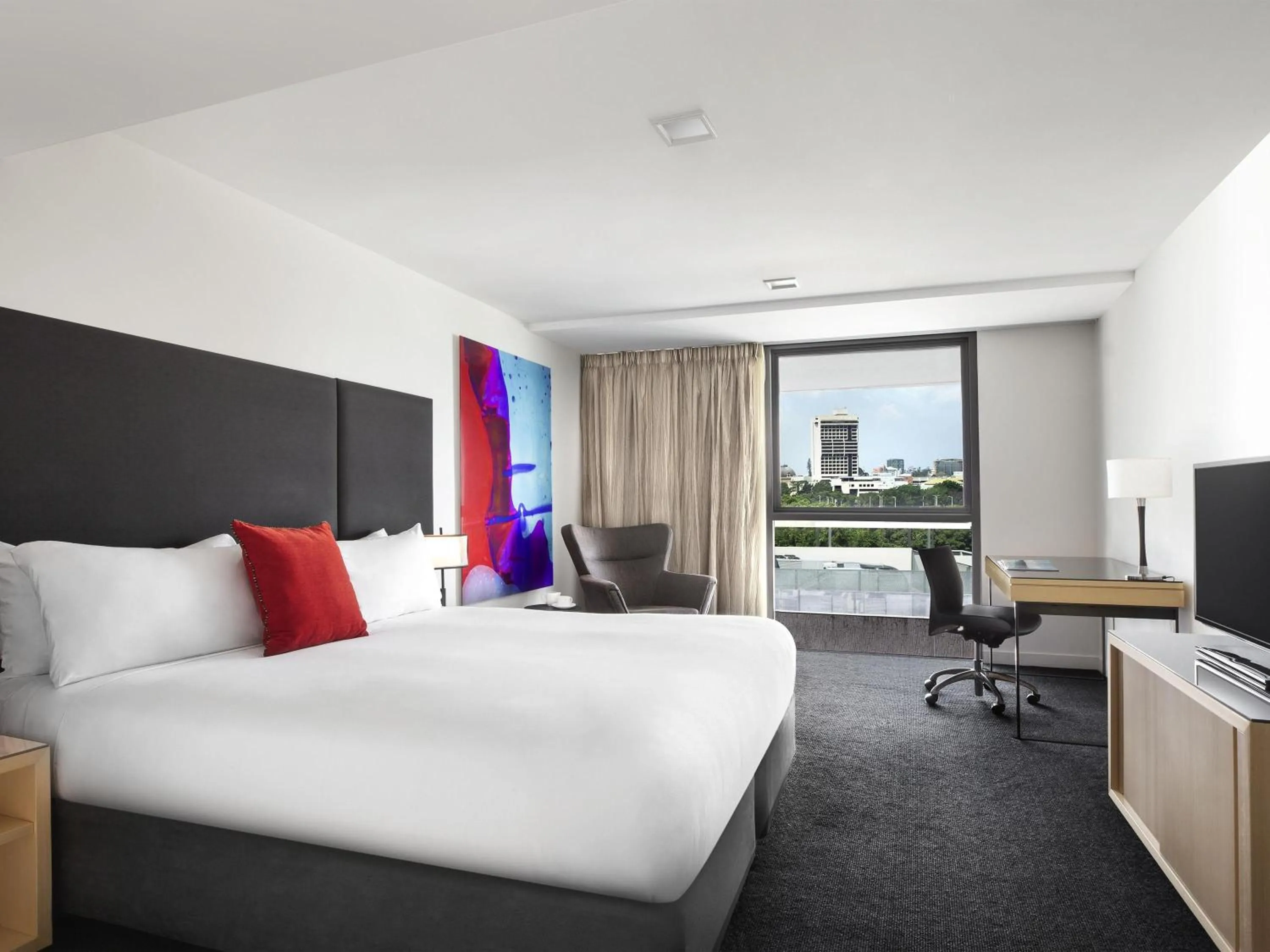 Bedroom, Bed in Mantra South Bank Brisbane