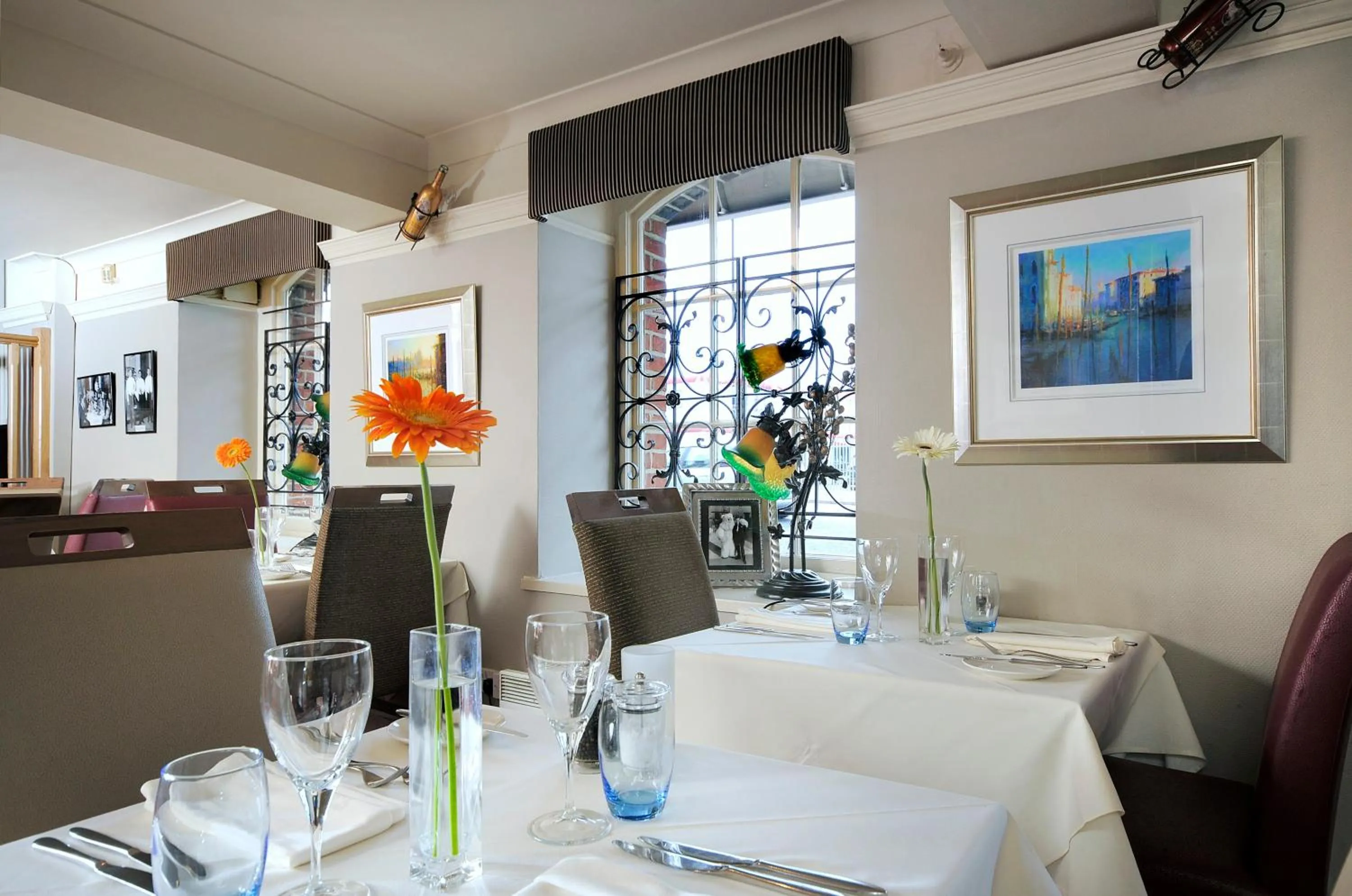 Restaurant/places to eat in Ennios Boutique Hotel