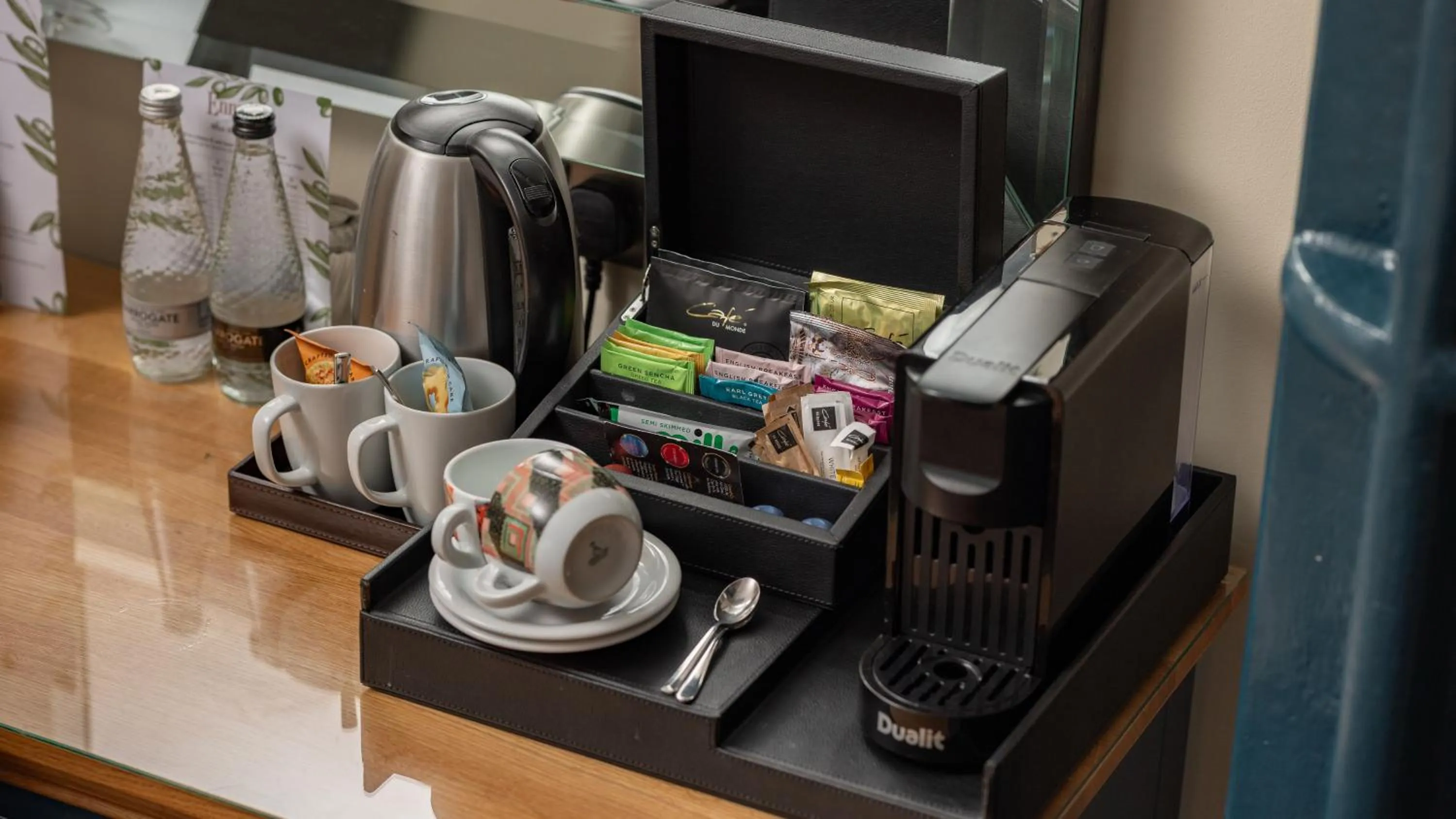 Coffee/tea facilities in Ennios Boutique Hotel
