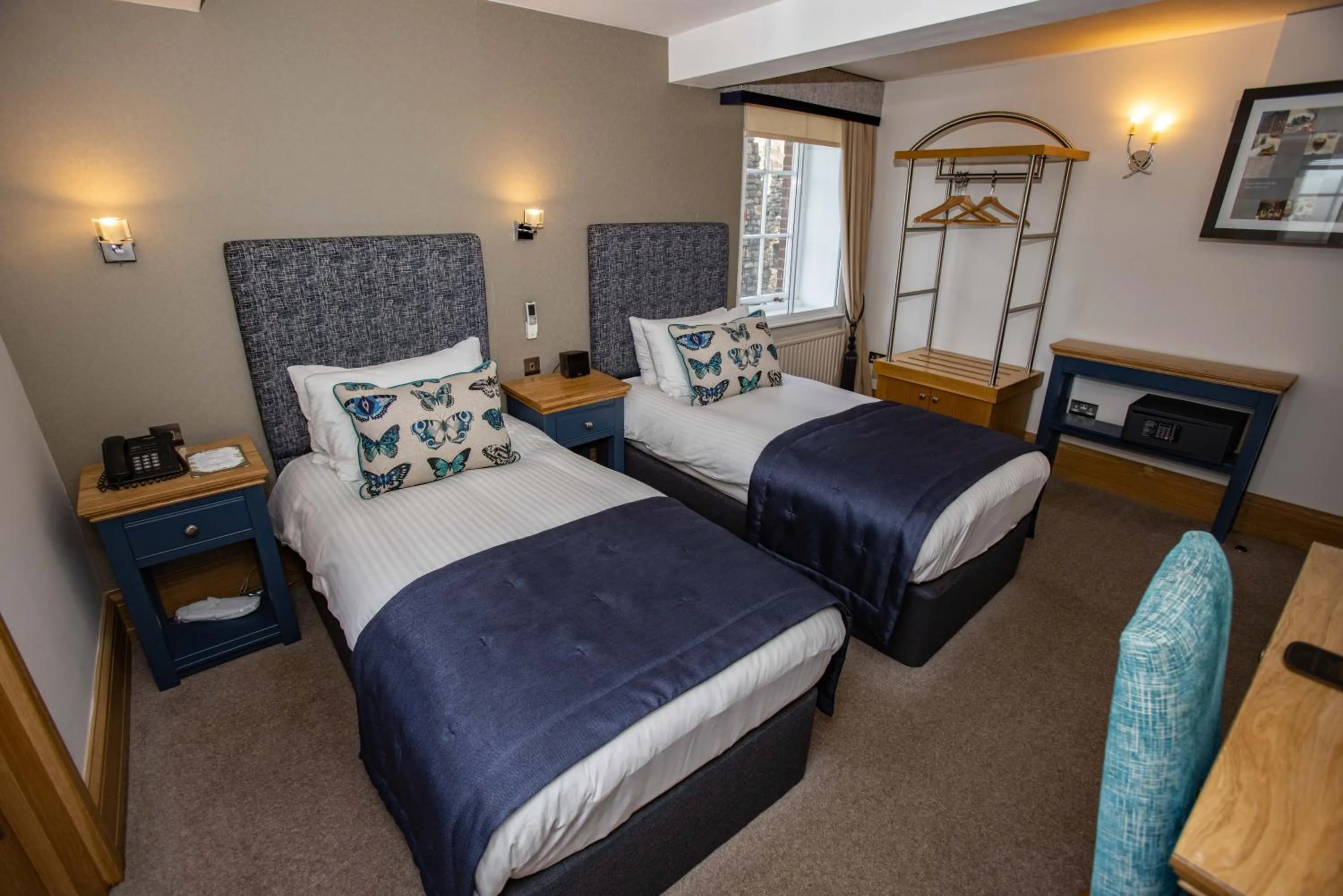 Bed in Ennios Boutique Hotel