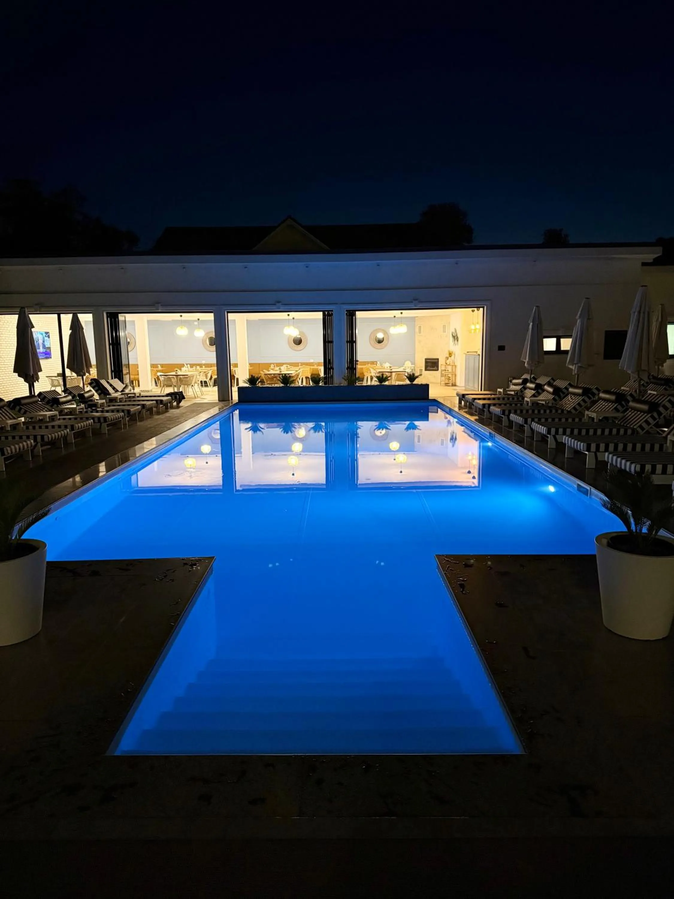 Krystal Boutique Mansion