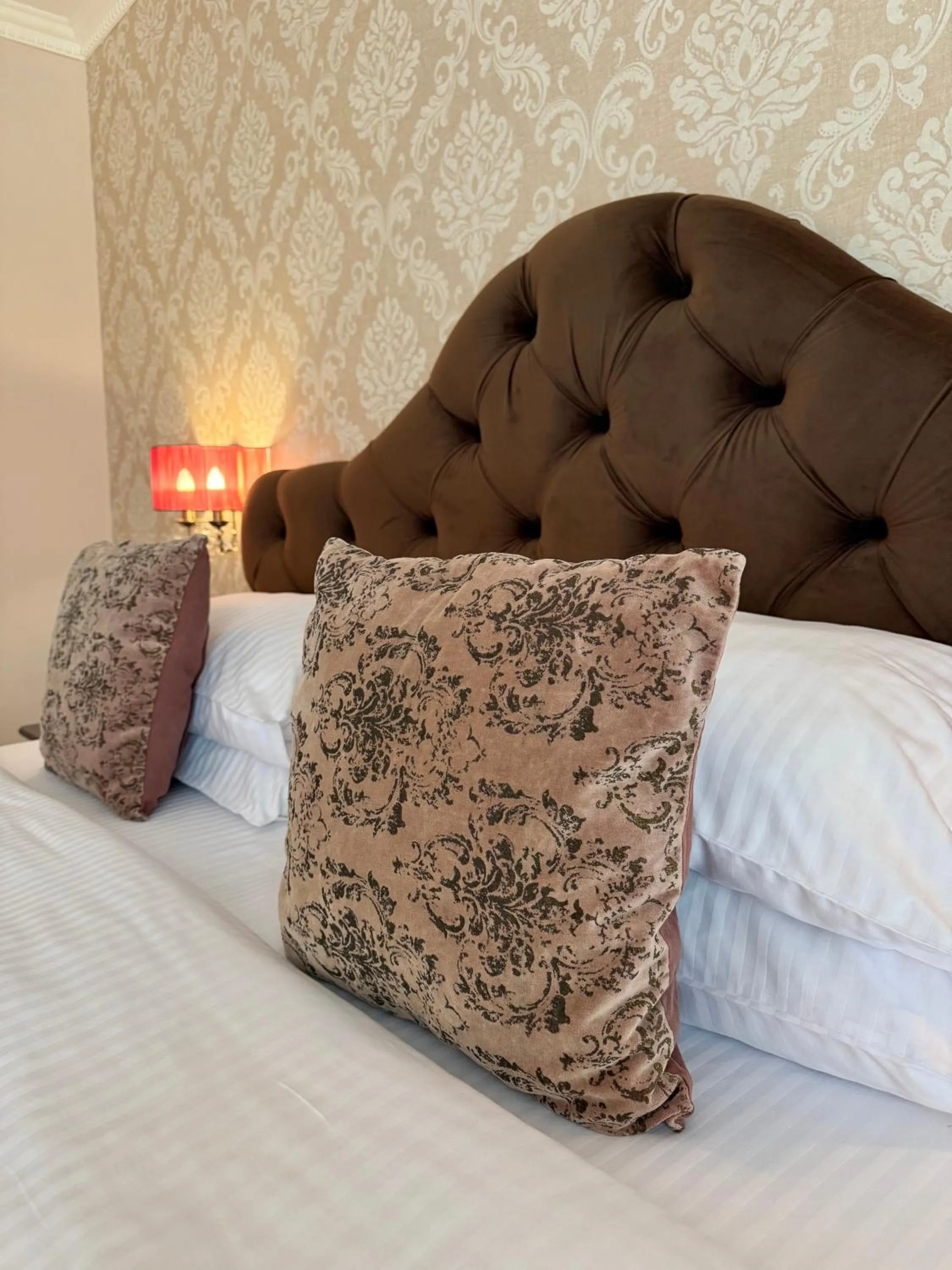 Bed in Krystal Boutique Mansion