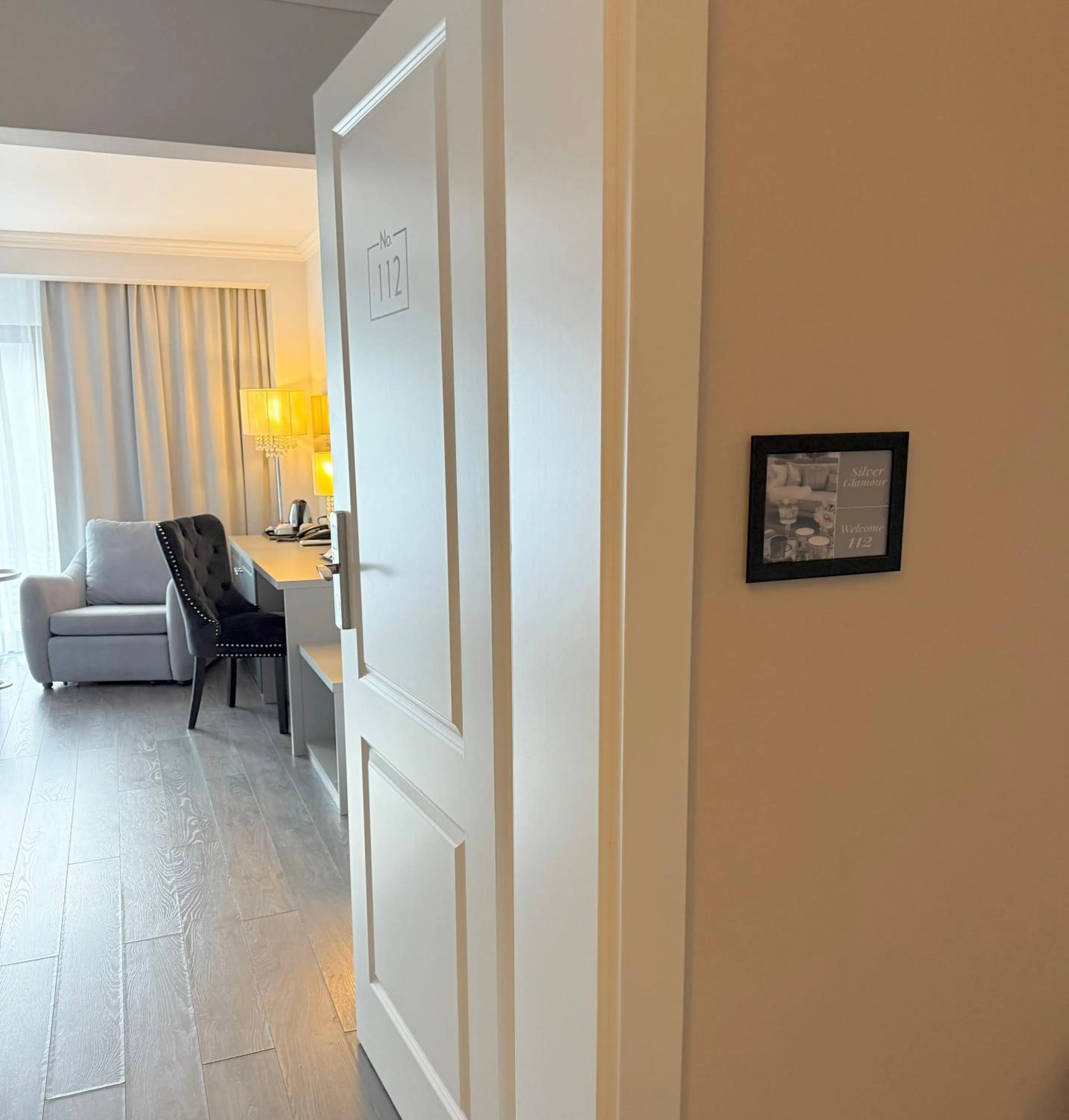 Krystal Boutique Mansion