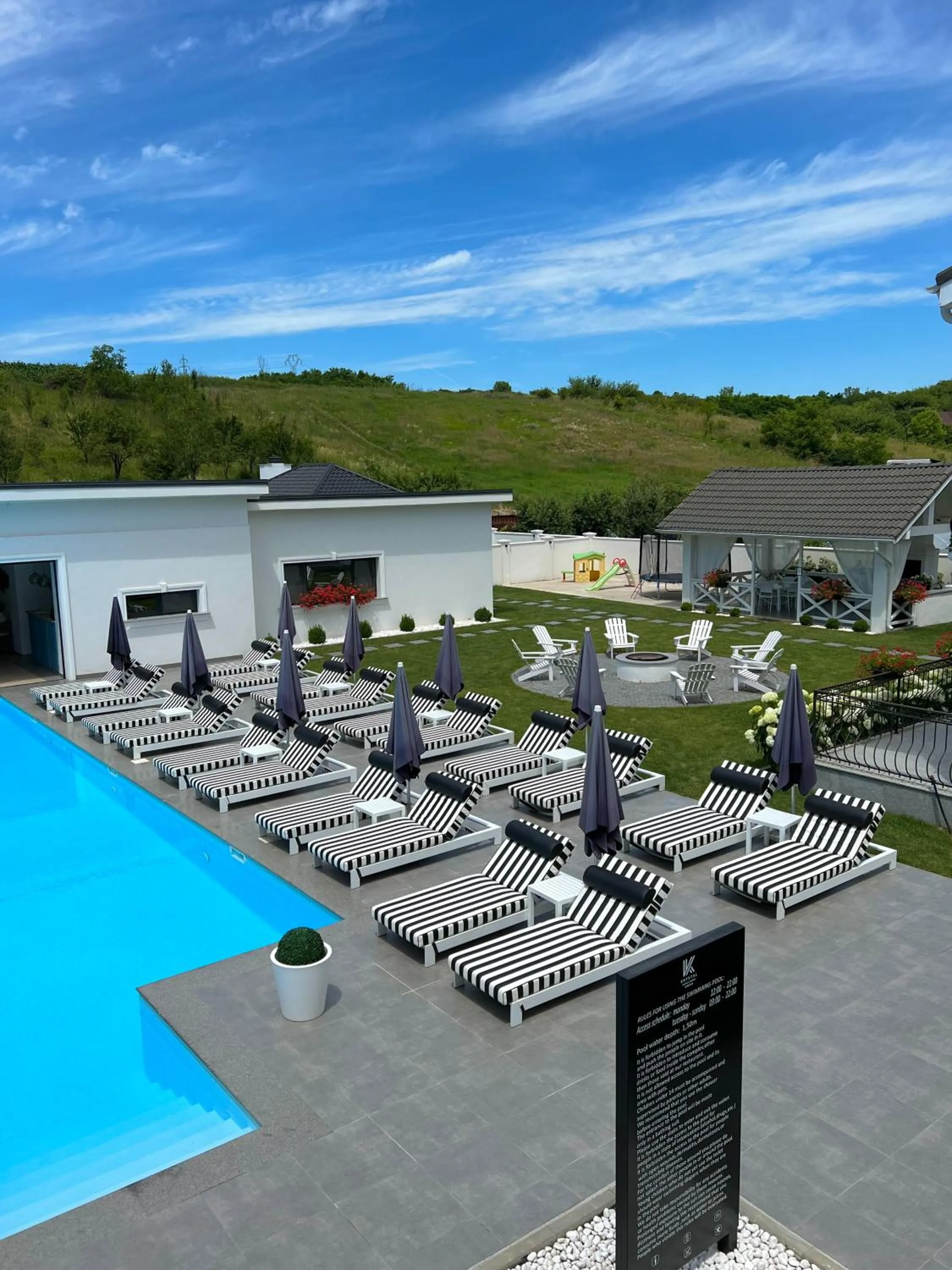 Krystal Boutique Mansion