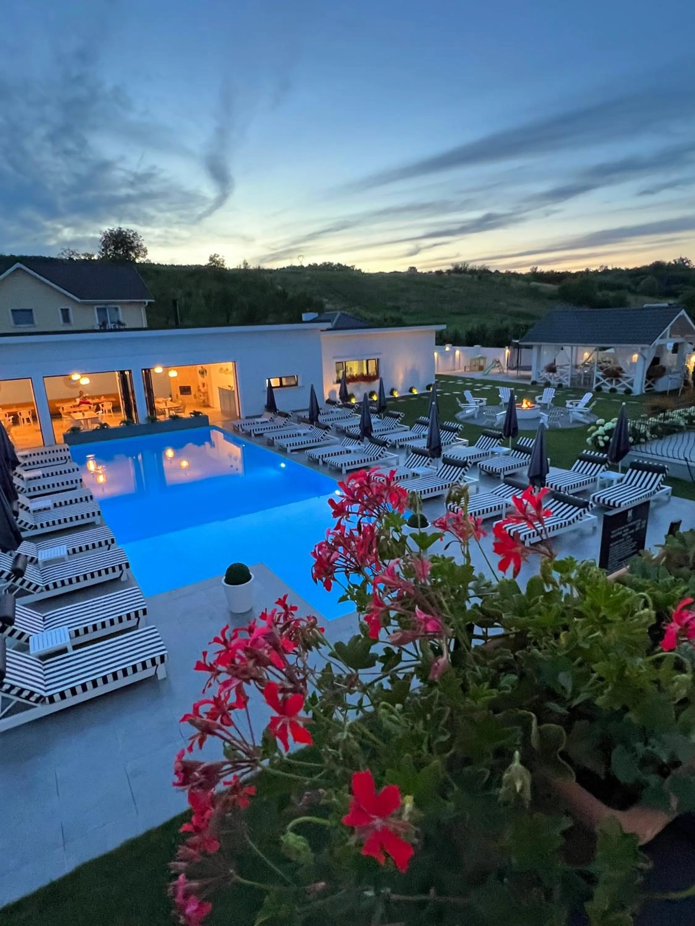 Krystal Boutique Mansion