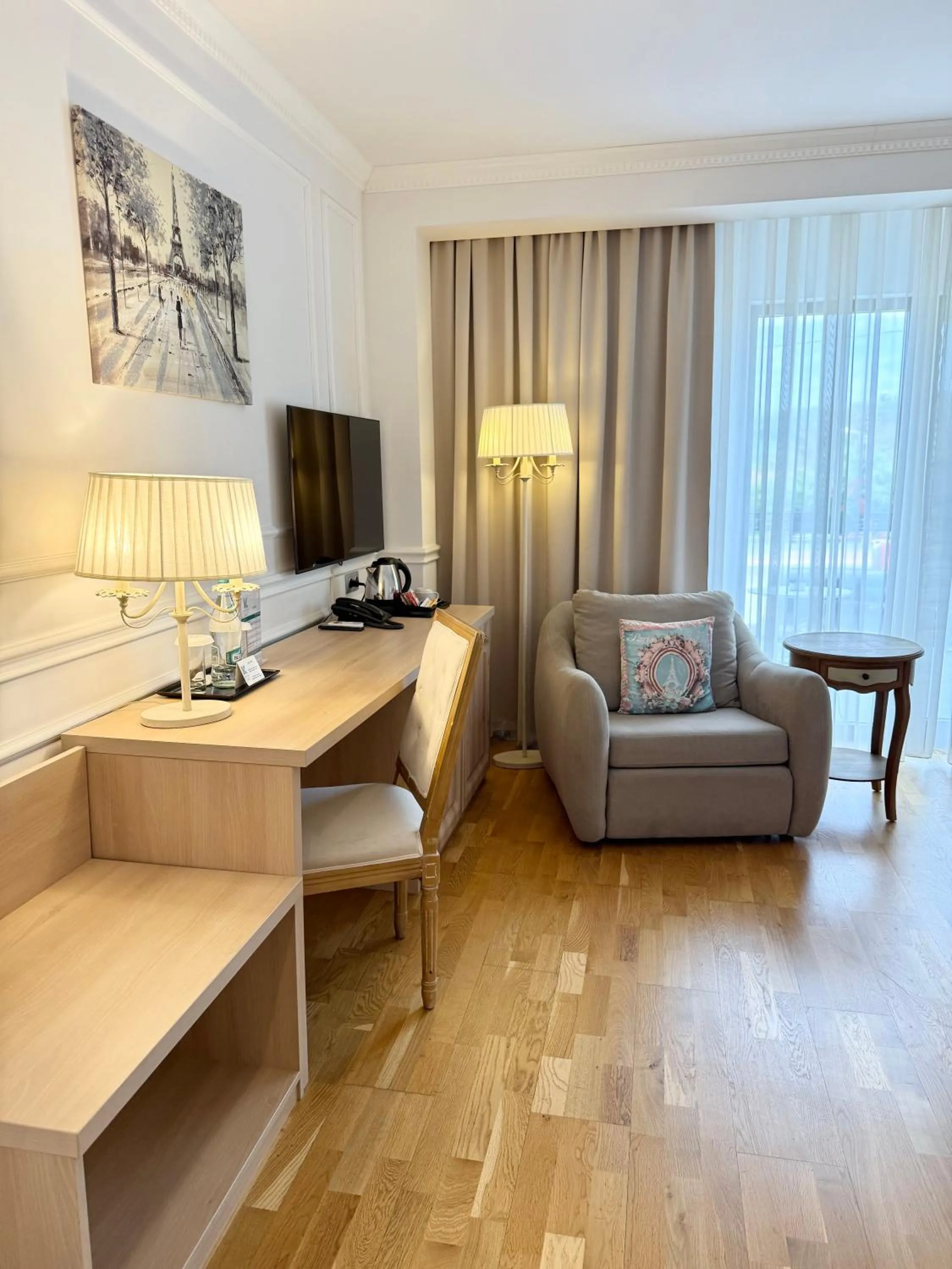 Krystal Boutique Mansion