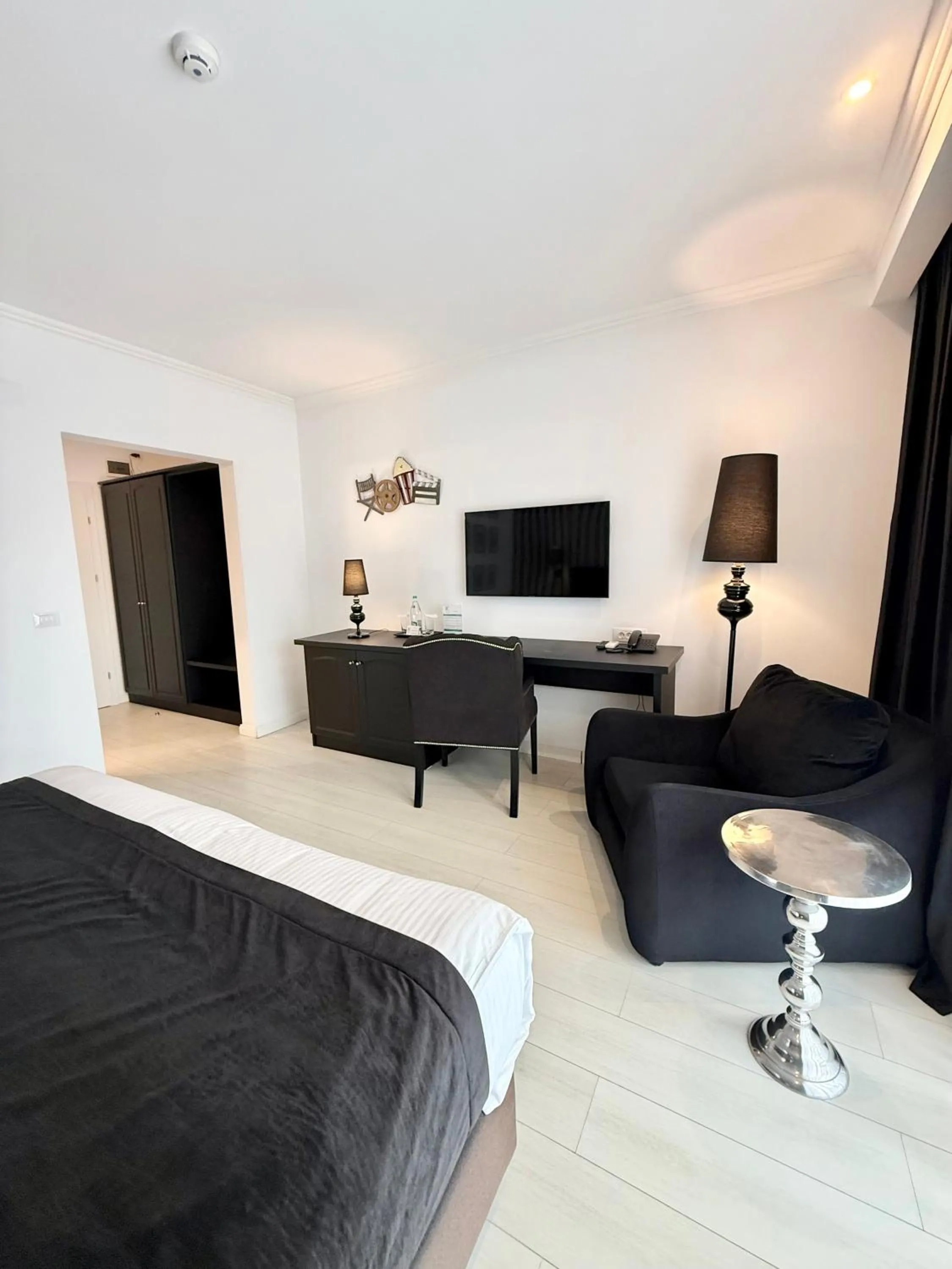 Bed in Krystal Boutique Mansion