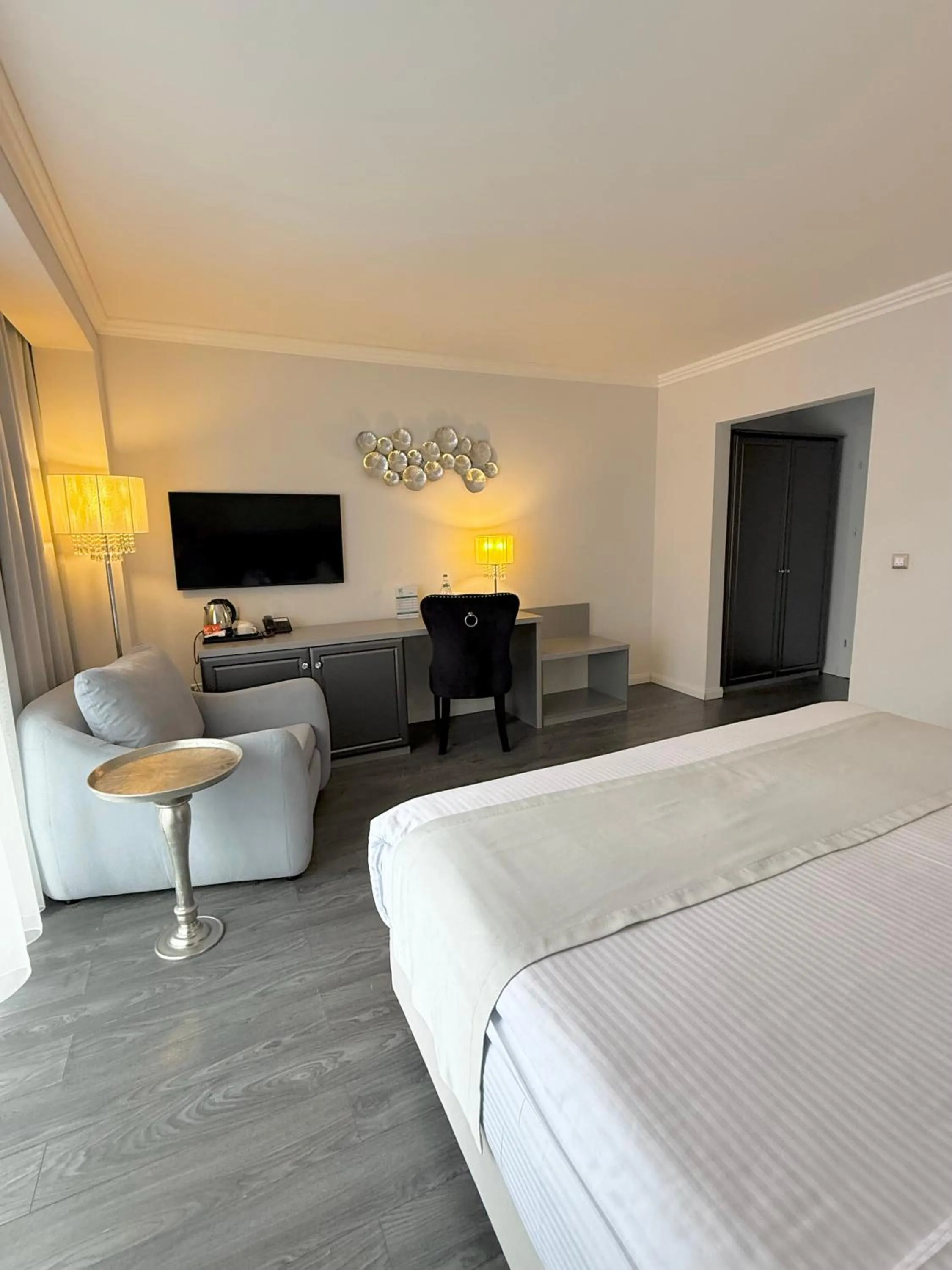 Bed in Krystal Boutique Mansion