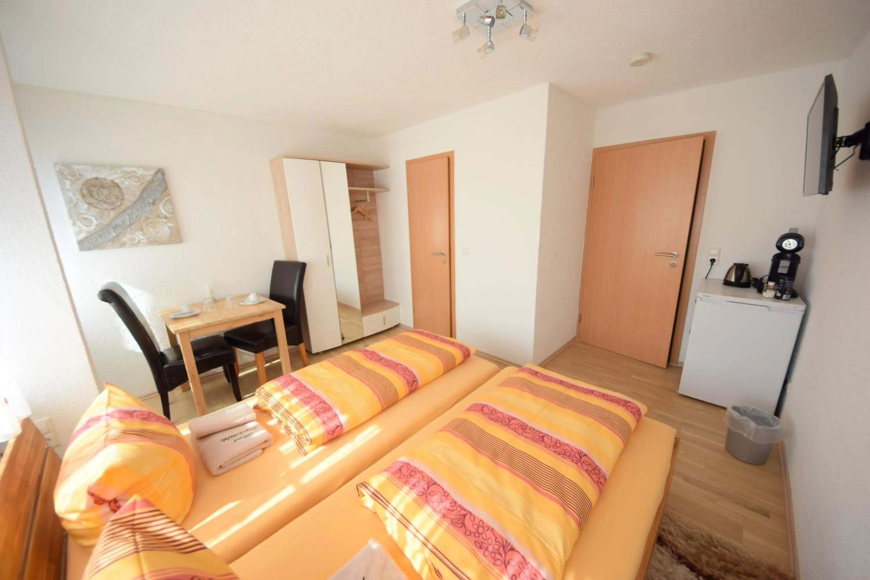 Photo of the whole room, Bed in Gästehaus Jägerstüble