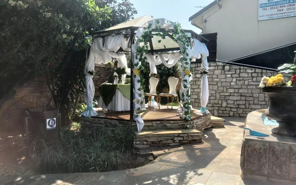 Day in Ecotel Premier Lodge & Conference Centre