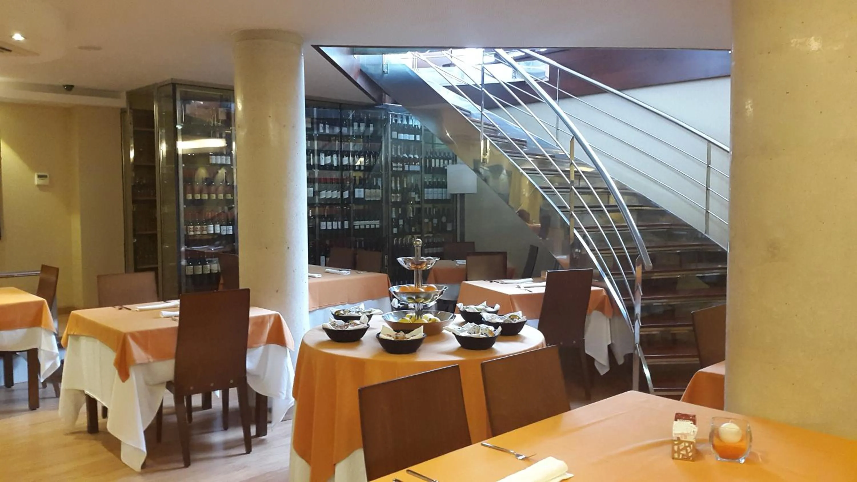Restaurant/places to eat in Hotel Campoamor