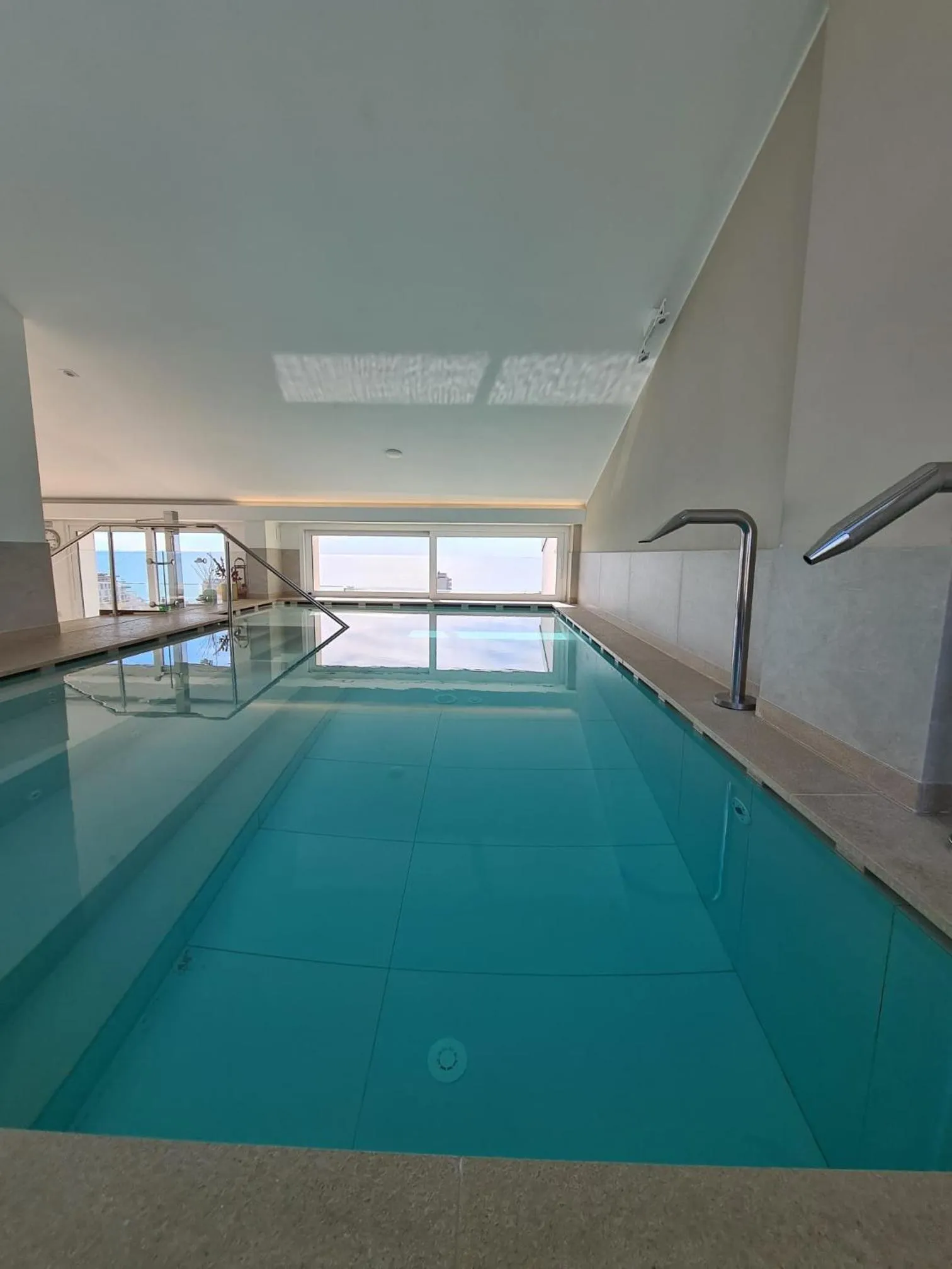 Hot Tub in Hesperia Hotel & Residence