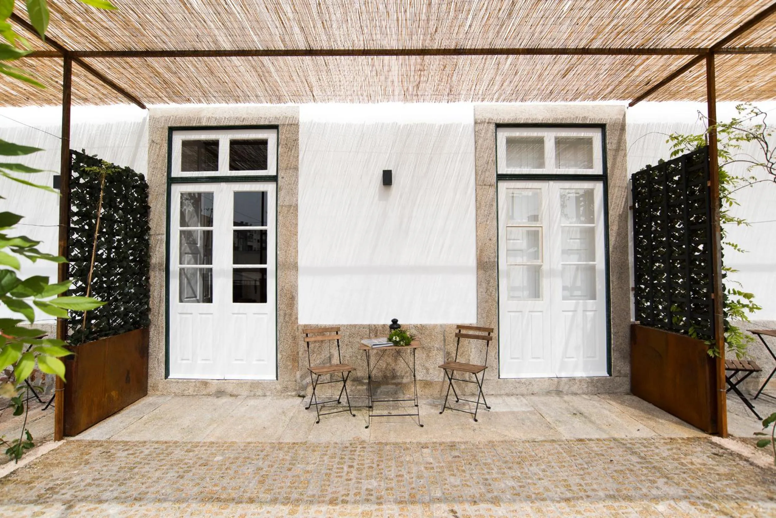 Patio in bnapartments Carregal