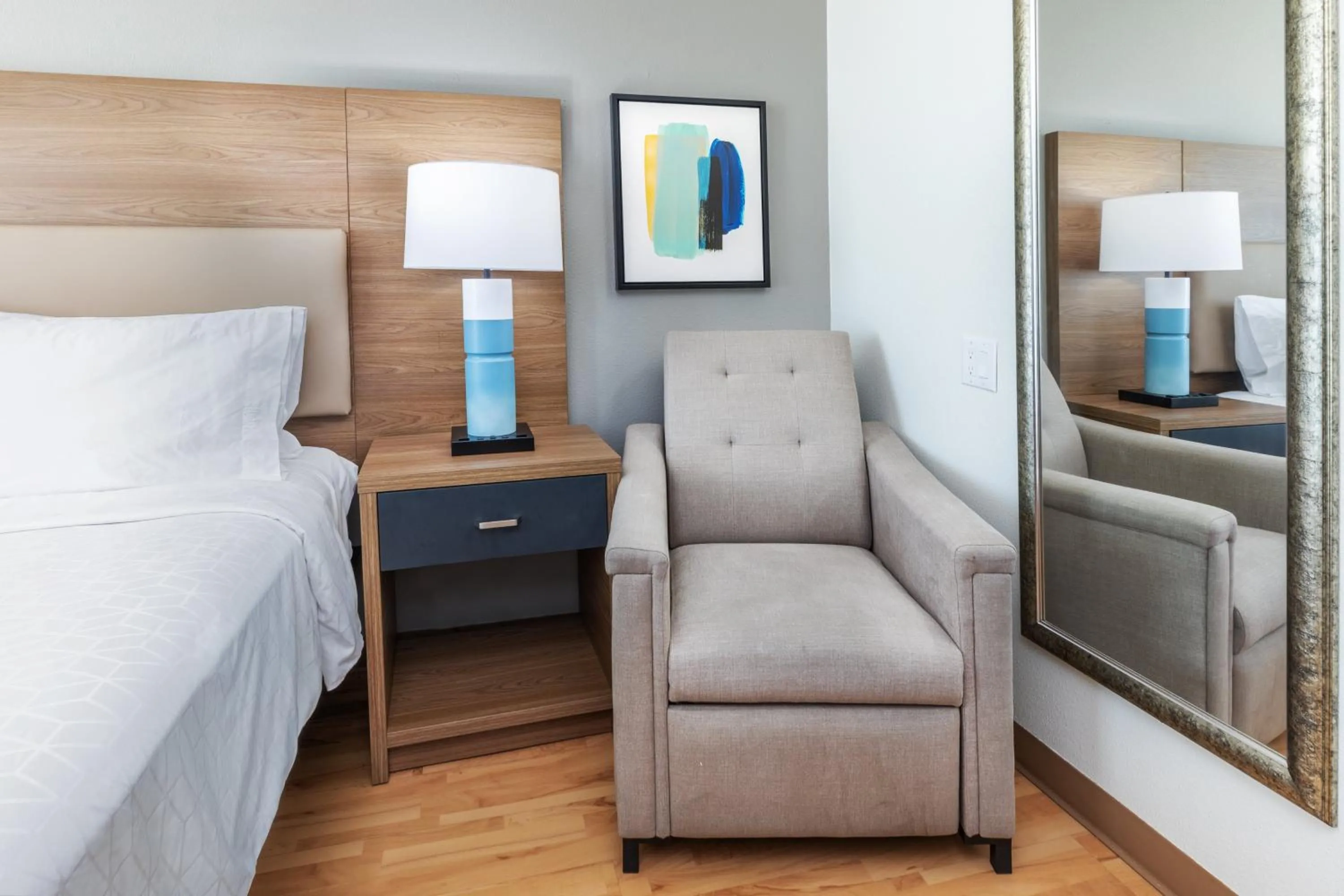 Photo of the whole room, Bed in Candlewood Suites - Muskogee by IHG